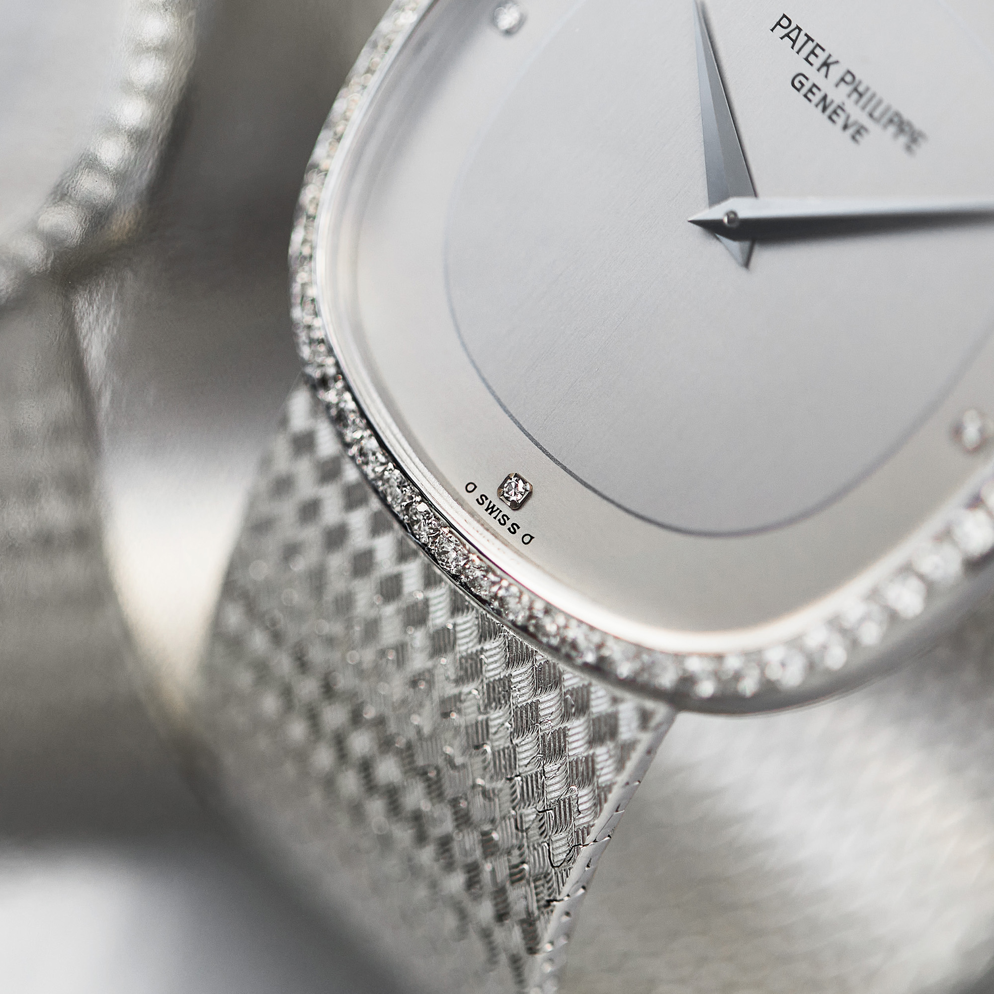 Vintage Ellipse White Gold Diamond Silver Dial 33mm Product Image