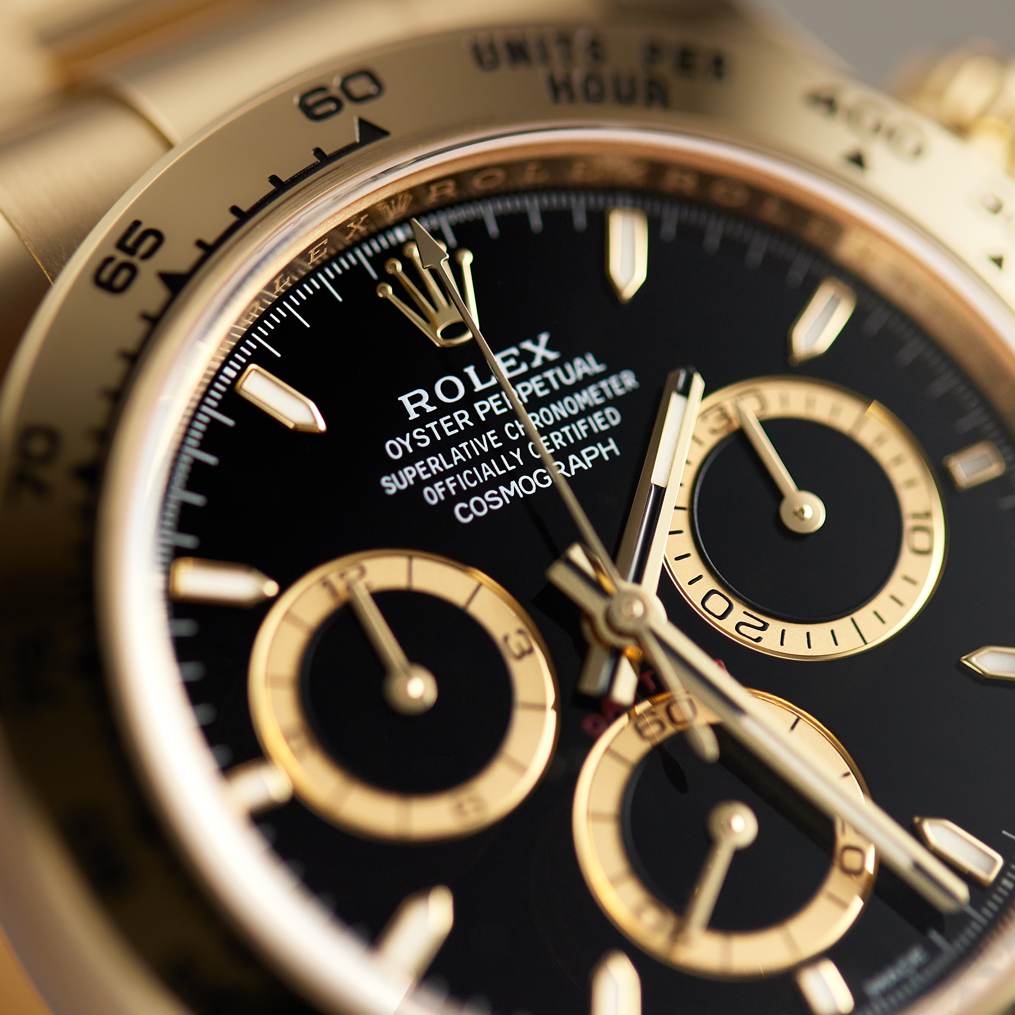 Daytona Yellow Gold Black Dial 40mm Product Image 7