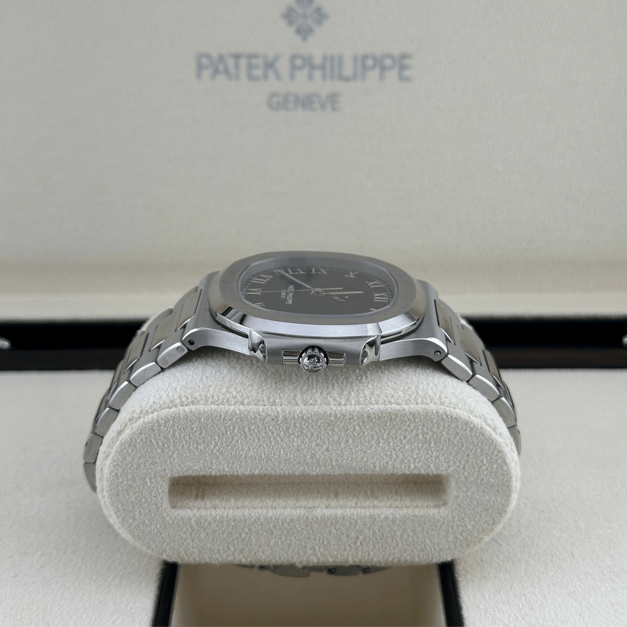 Nautilus Power Reserve Steel Black Dial 40mm Product Image 3