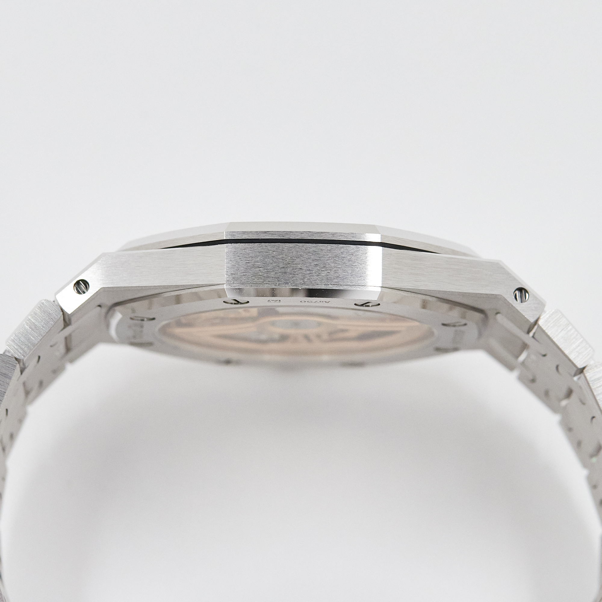 Royal Oak "Jumbo" Extra-Thin White Gold Blue Dial 39mm Product Image 5