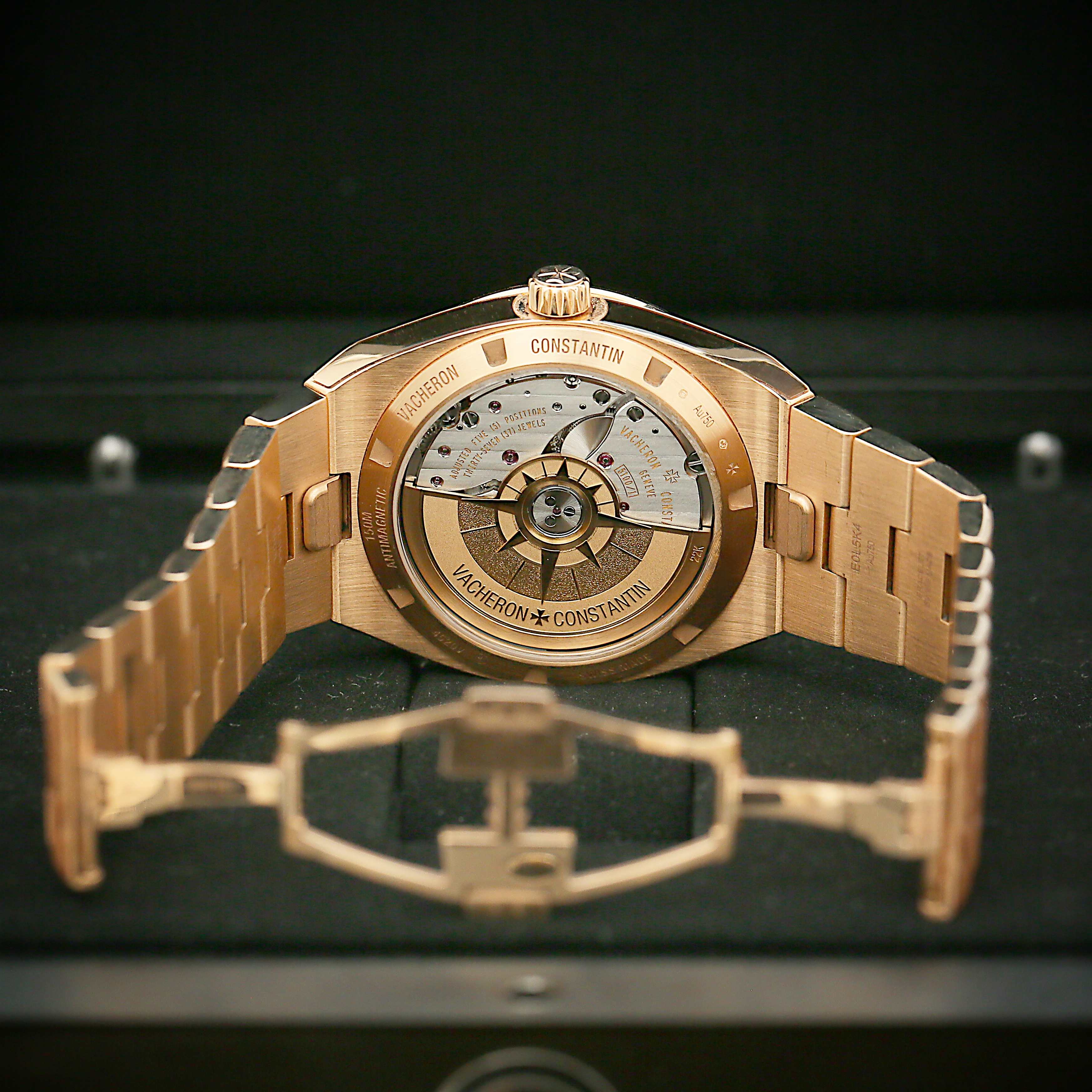 Overseas Date Rose Gold Blue Dial 41mm Product Image 5