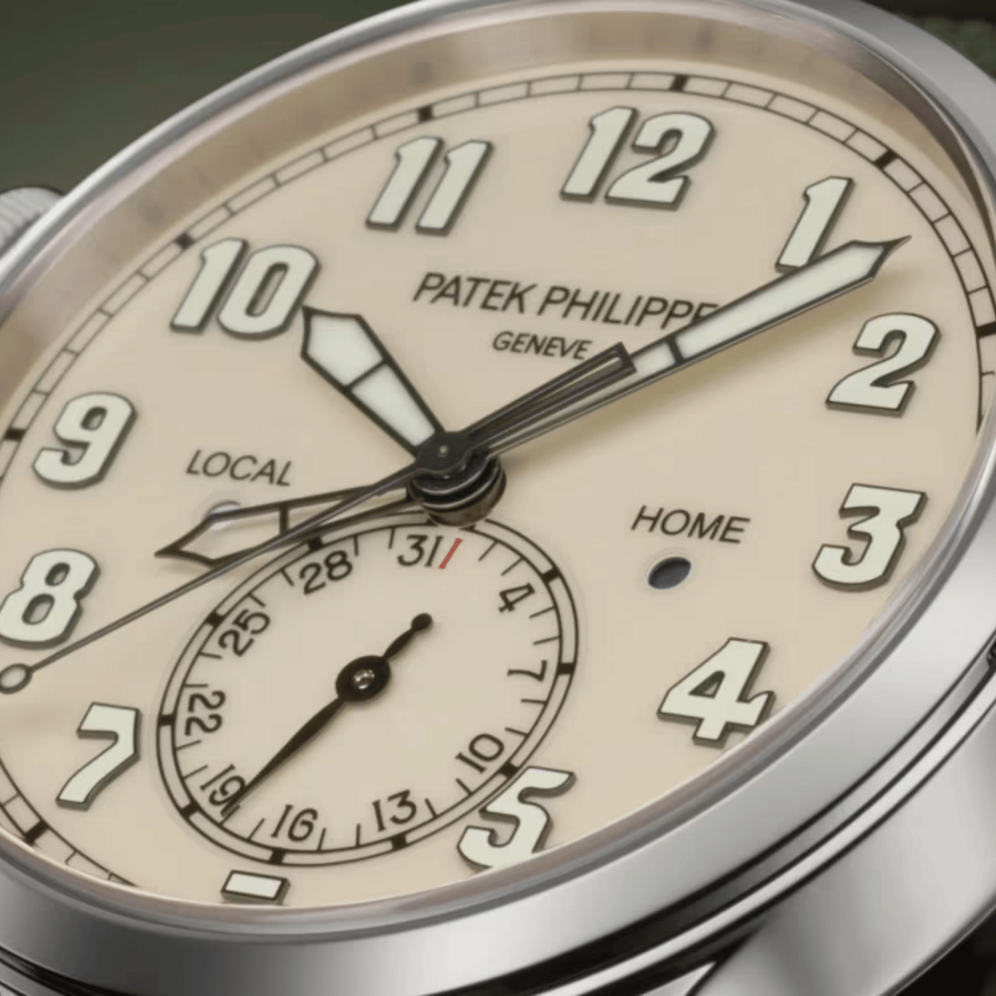 Calatrava Pilot Travel Time White Gold Ivory Dial 42mm Product Image 2
