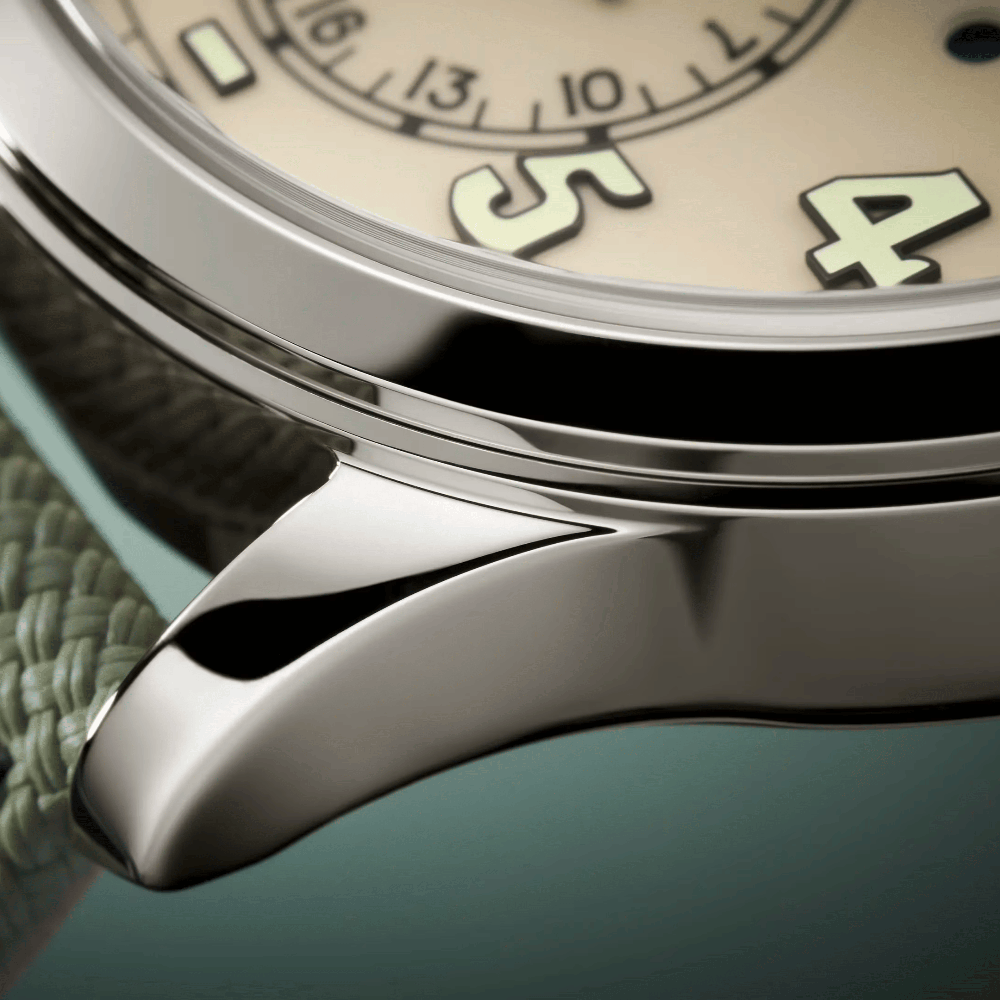 Calatrava Pilot Travel Time White Gold Ivory Dial 42mm Product Image 3