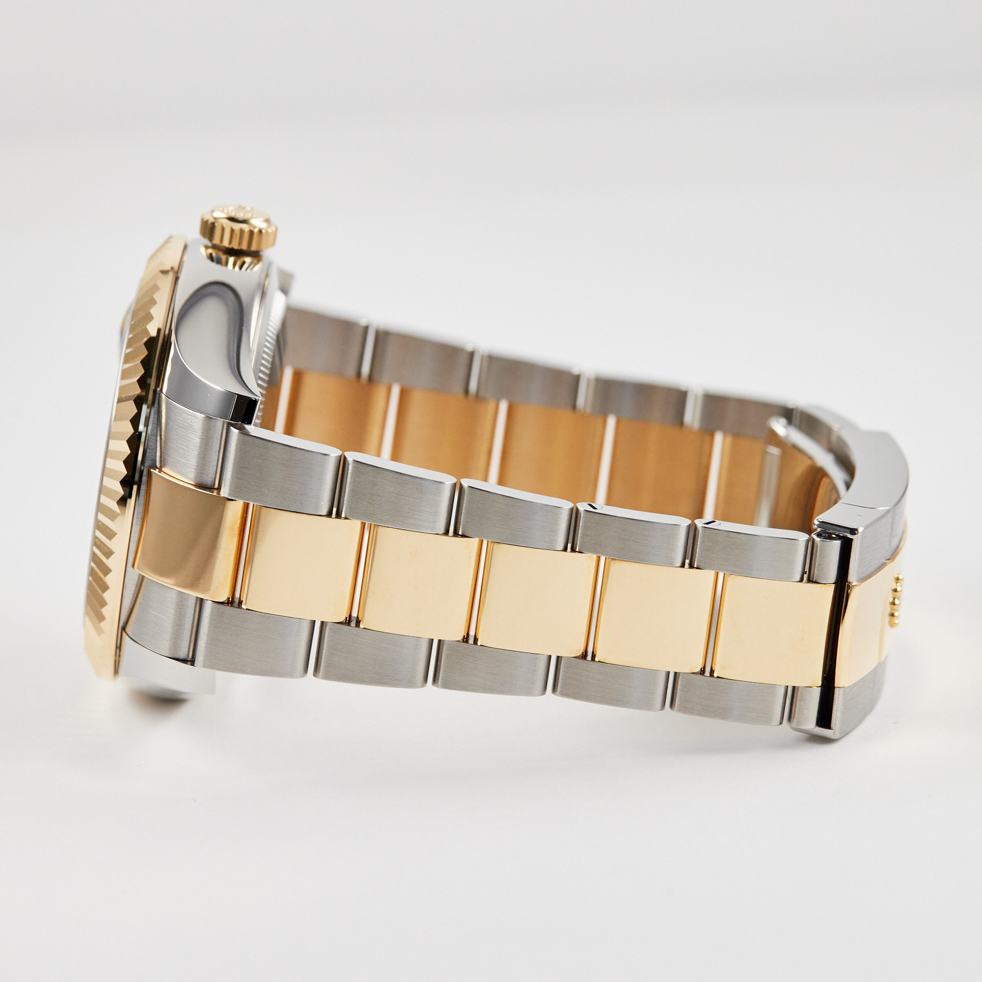Sky-Dweller Yellow Gold & Steel Black Dial 42mm Product Image 9