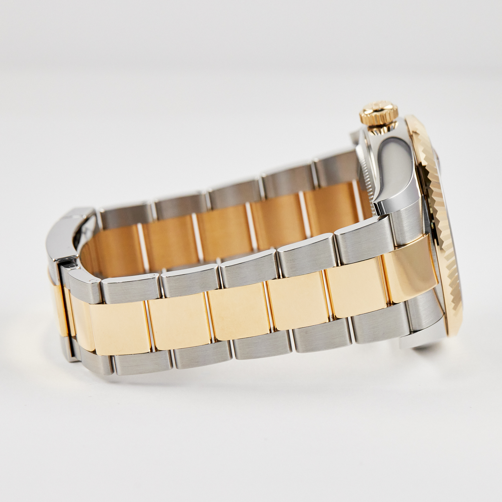 Sky-Dweller Yellow Gold & Steel Black Dial 42mm Product Image 10