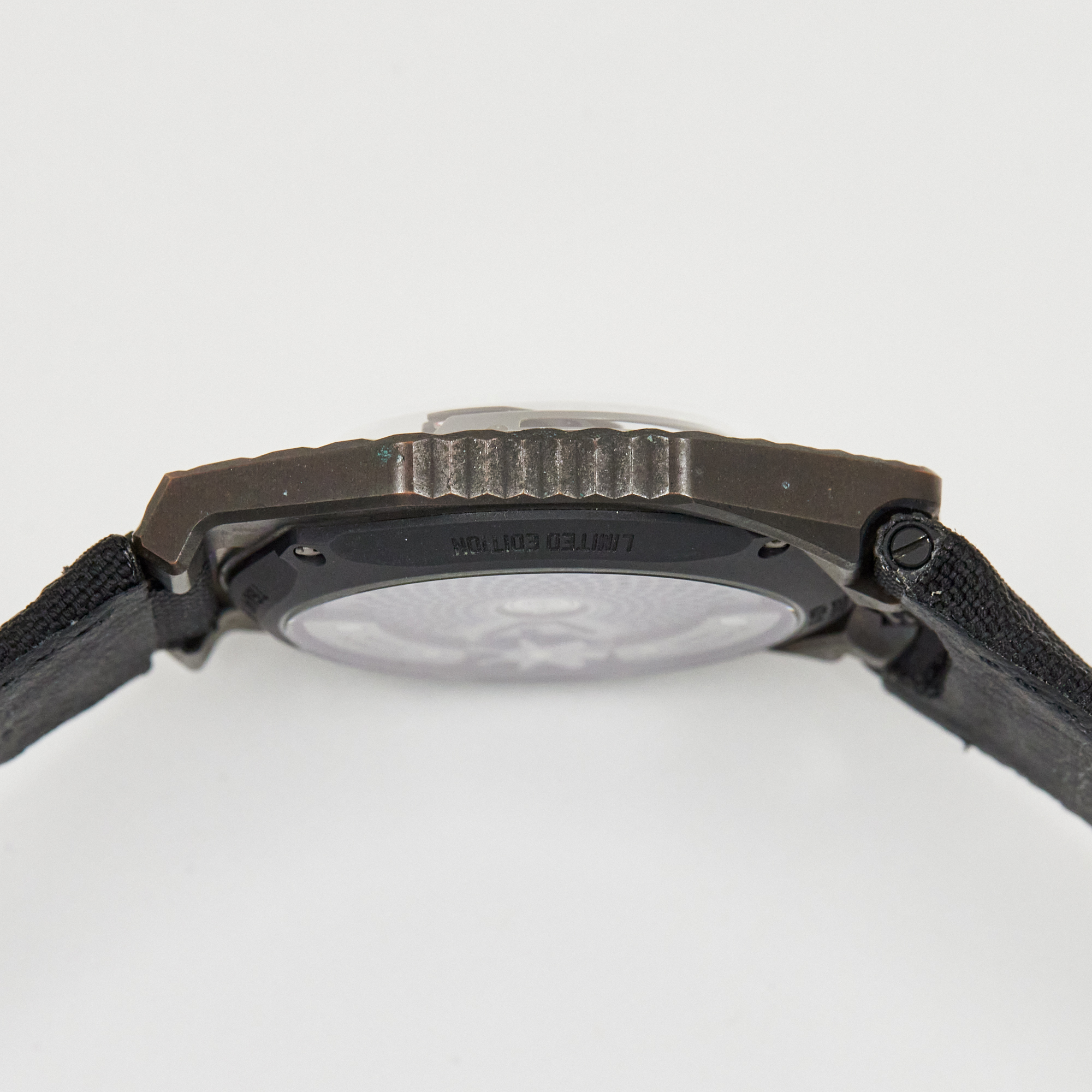 UR100V T Rex Edition 41mm Product Image 4