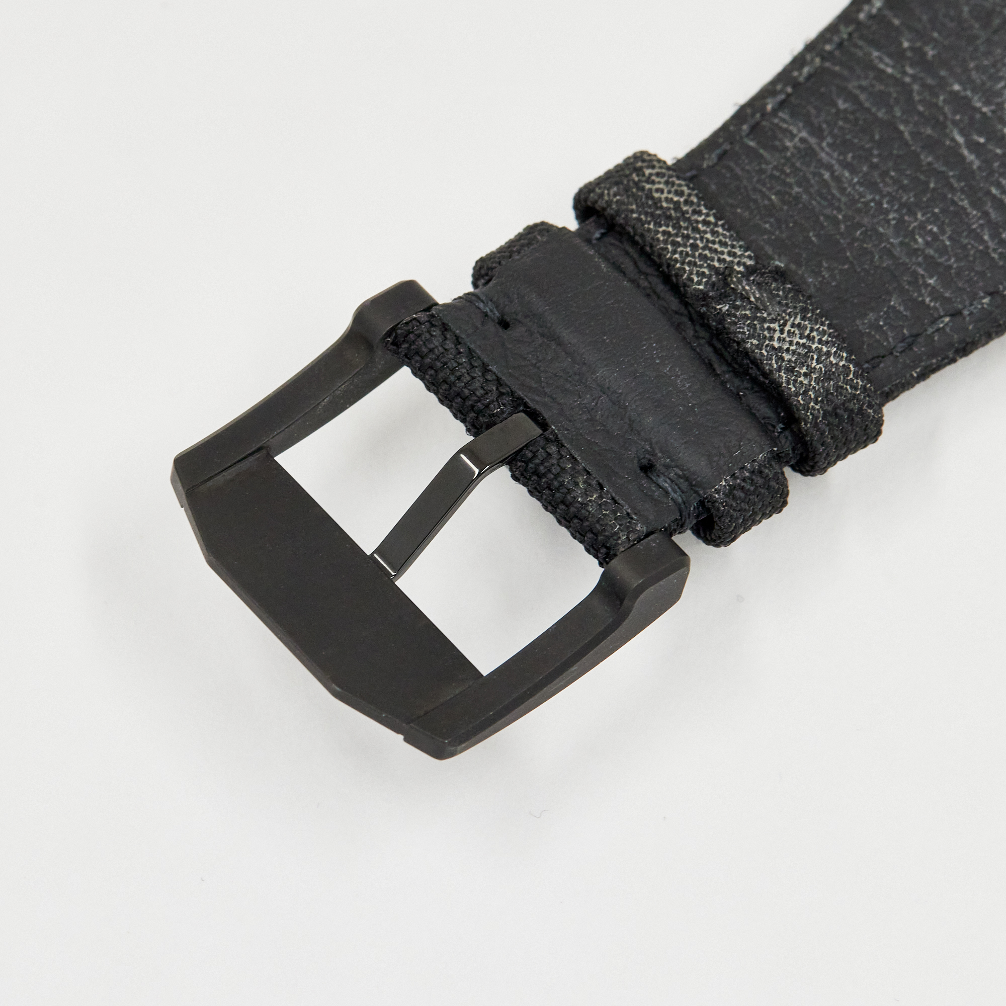 UR100V T Rex Edition 41mm Product Image 8