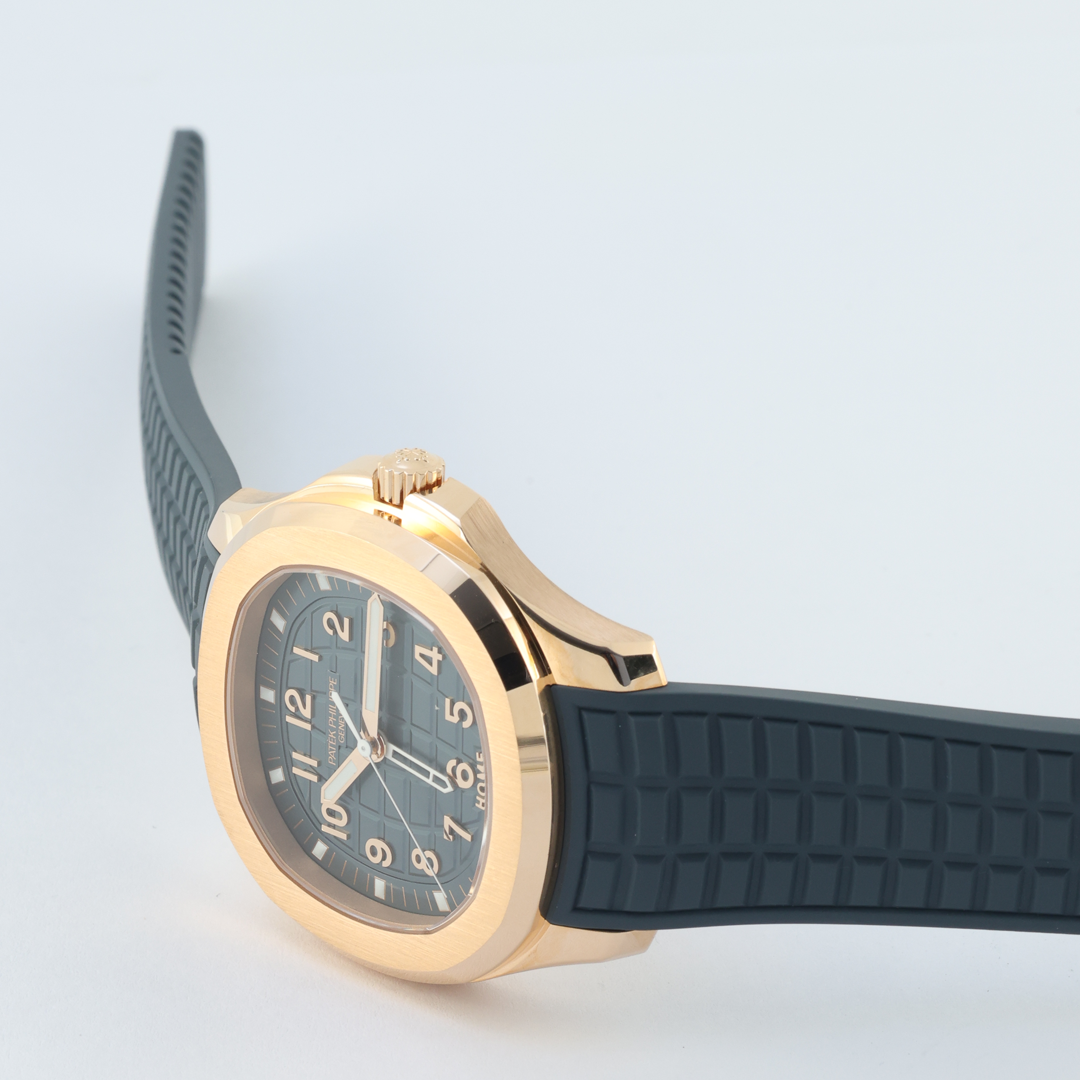 Aquanaut Travel Time Rose Gold Blue Dial 38mm Product Image 3