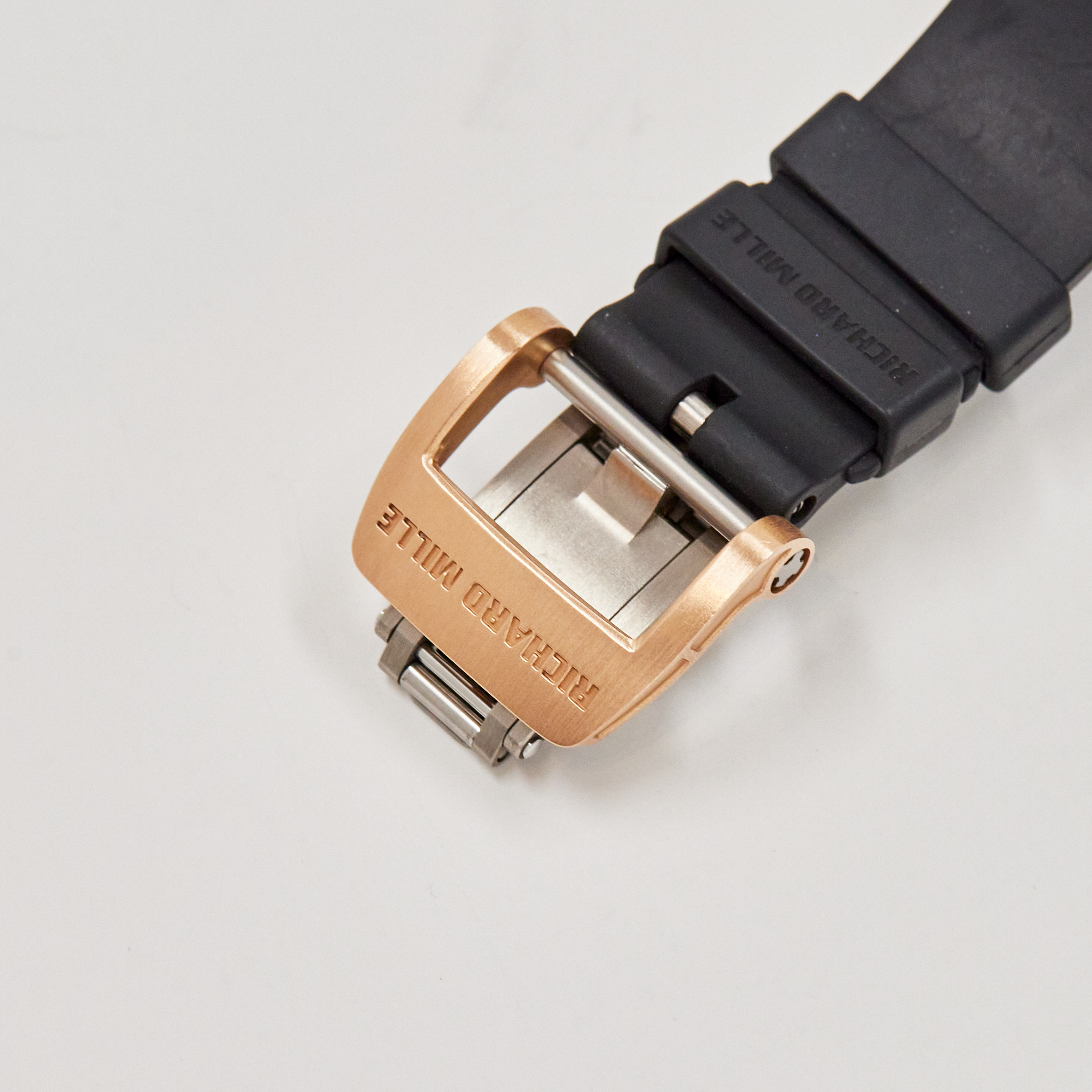 RM07-01 Carbon TPT Full Setting Product Image 7