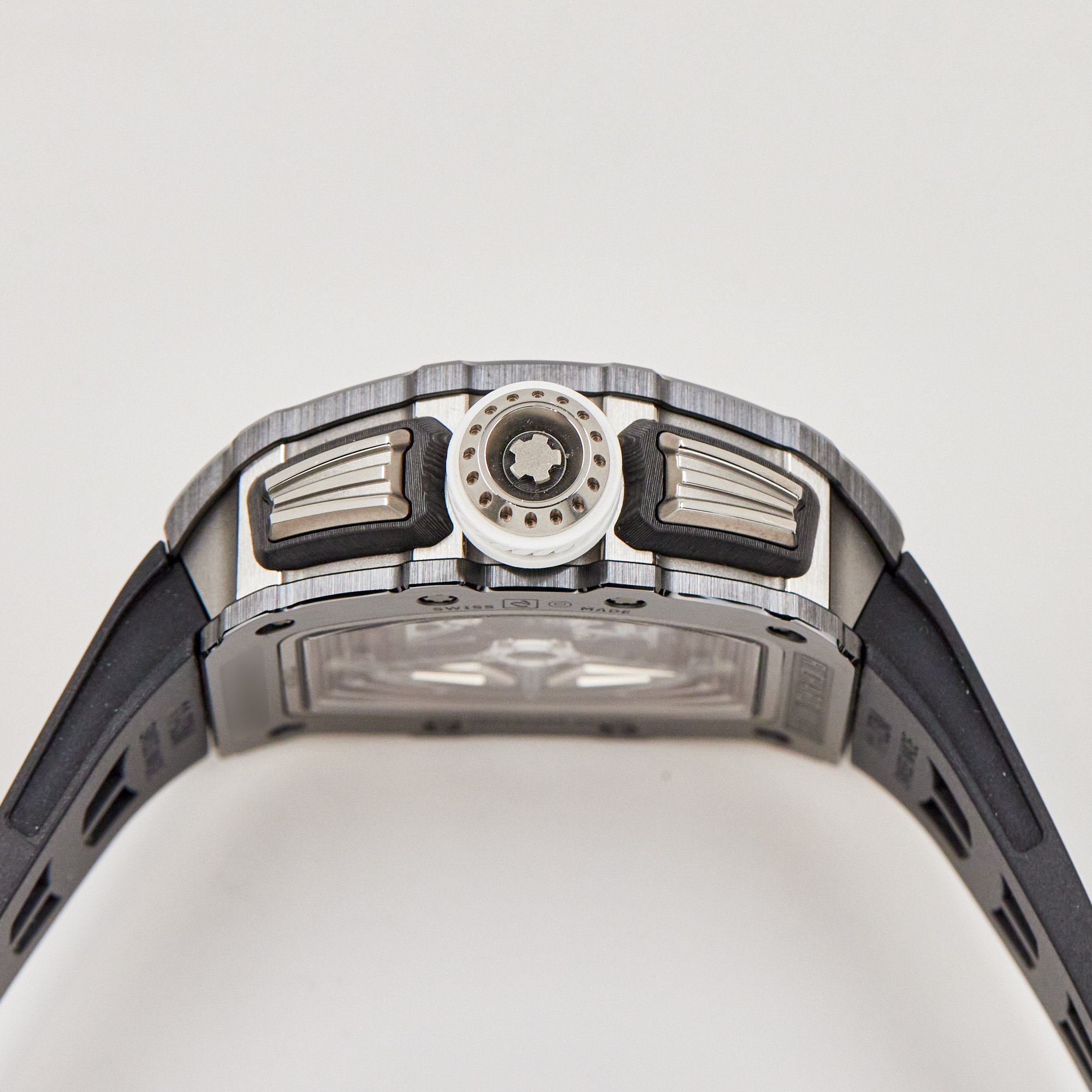 RM11-03 Last Black Product Image 4