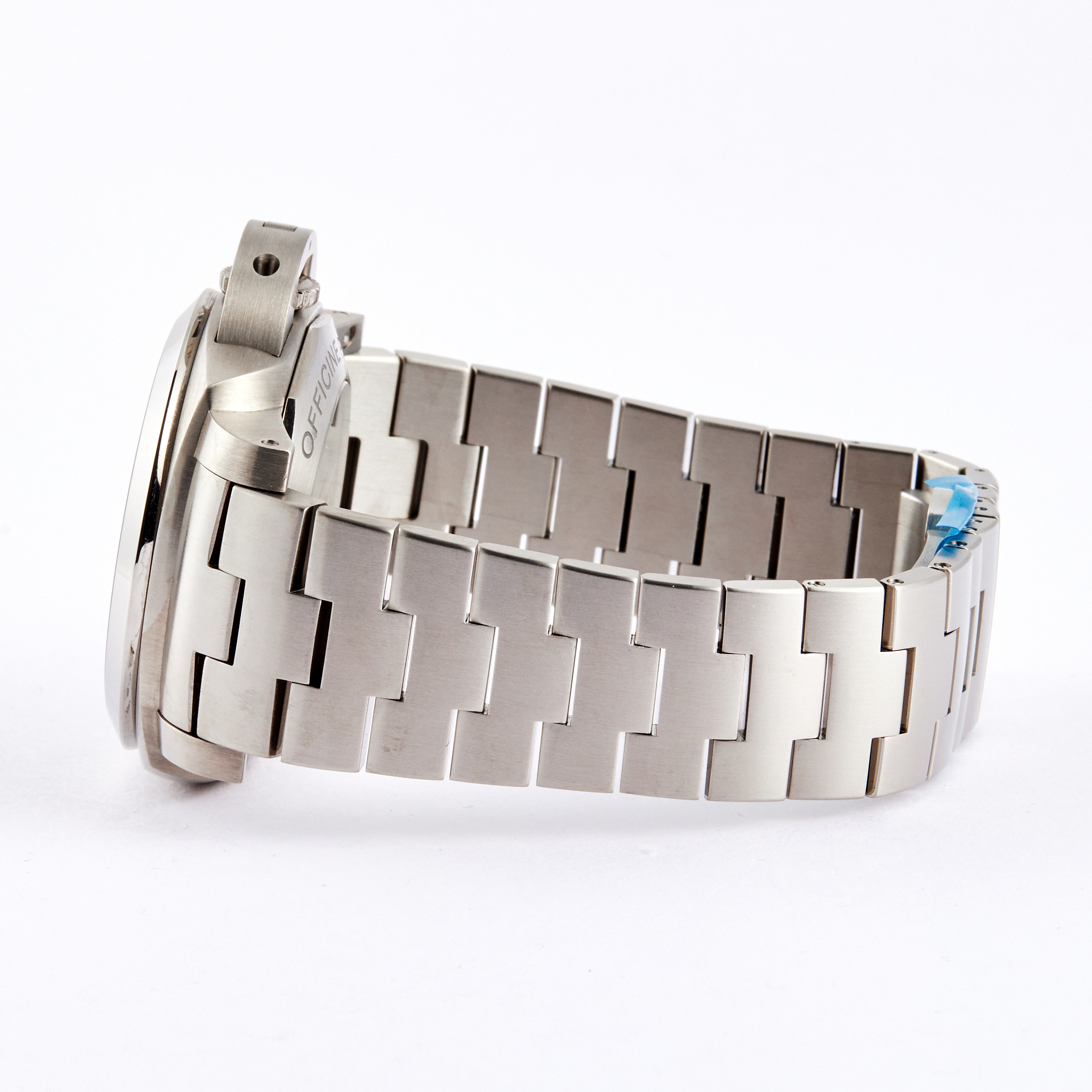 Luminor 1950 Marina "Harrods" Titanium Green Dial 44mm Product Image 9