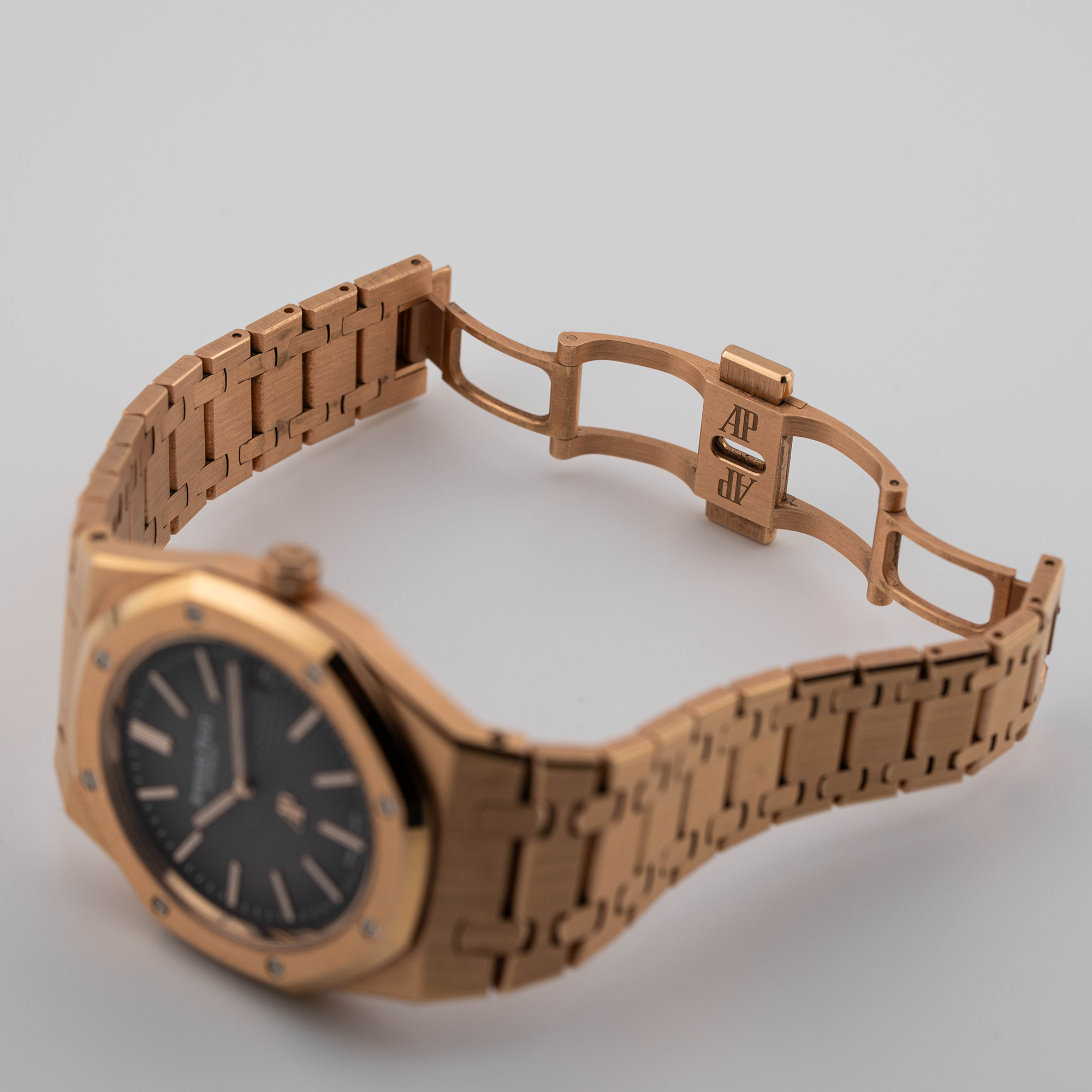 Royal Oak "Jumbo" Extra-Thin "50th Anniversary" Rose Gold Grey Dial 39mm Product Image 8