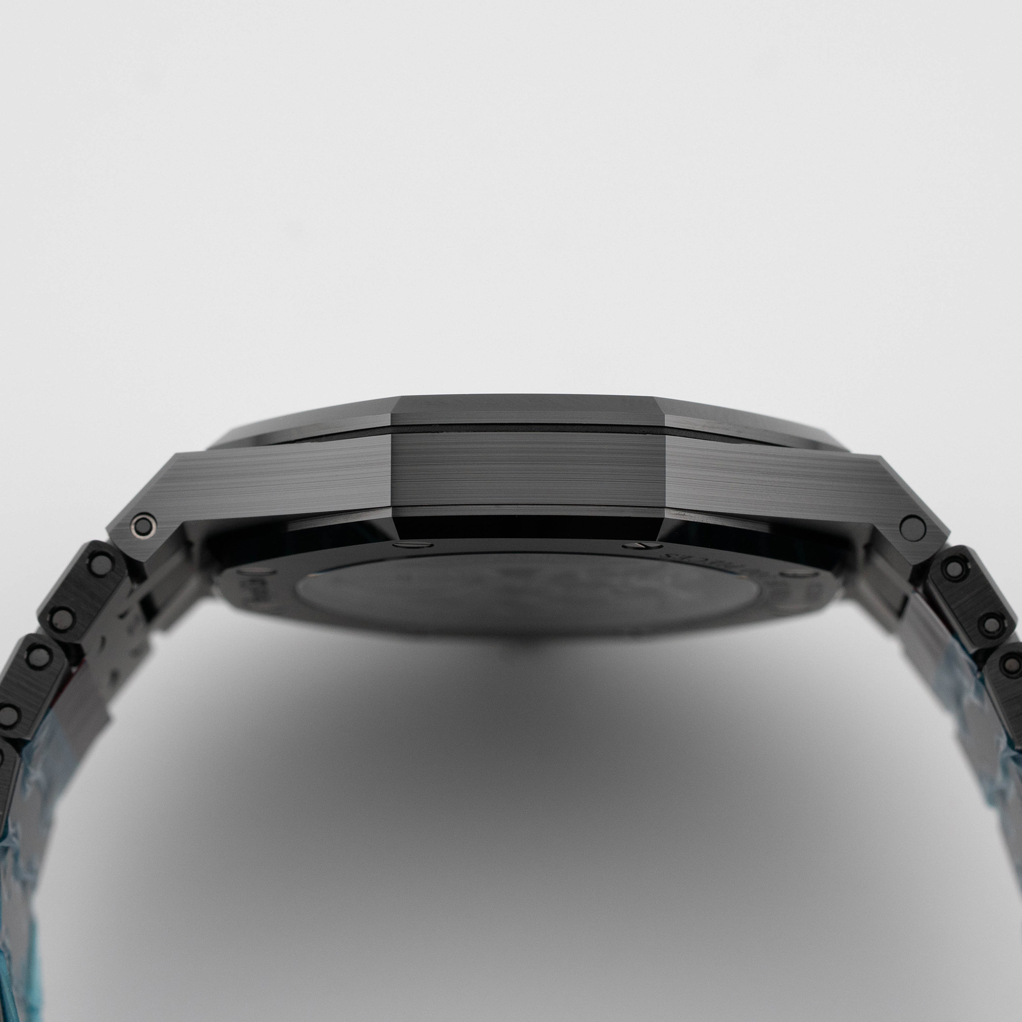 Royal Oak Ultra Thin Tourbillon Ceramic Black Dial 41mm Product Image 5