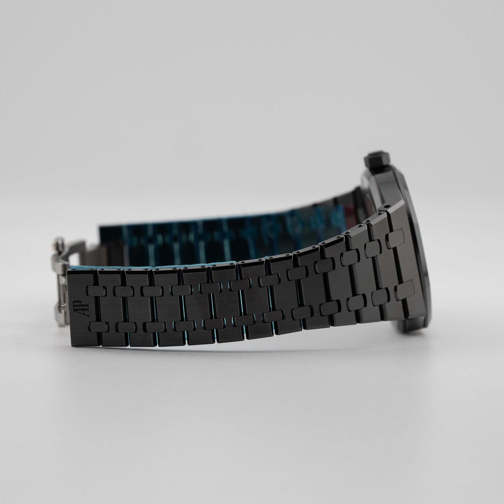 Royal Oak Ultra Thin Tourbillon Ceramic Black Dial 41mm Product Image 9