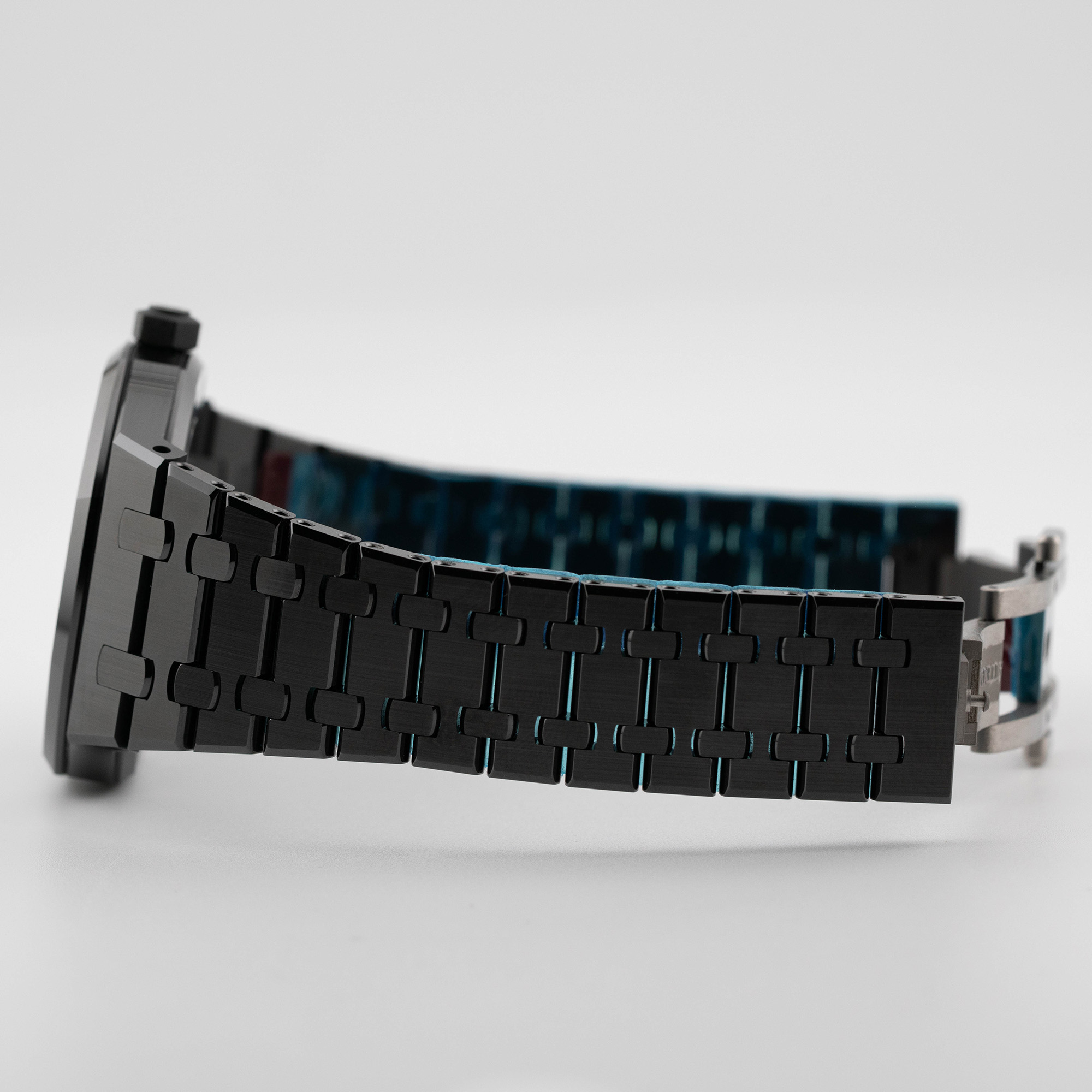 Royal Oak Ultra Thin Tourbillon Ceramic Black Dial 41mm Product Image 10