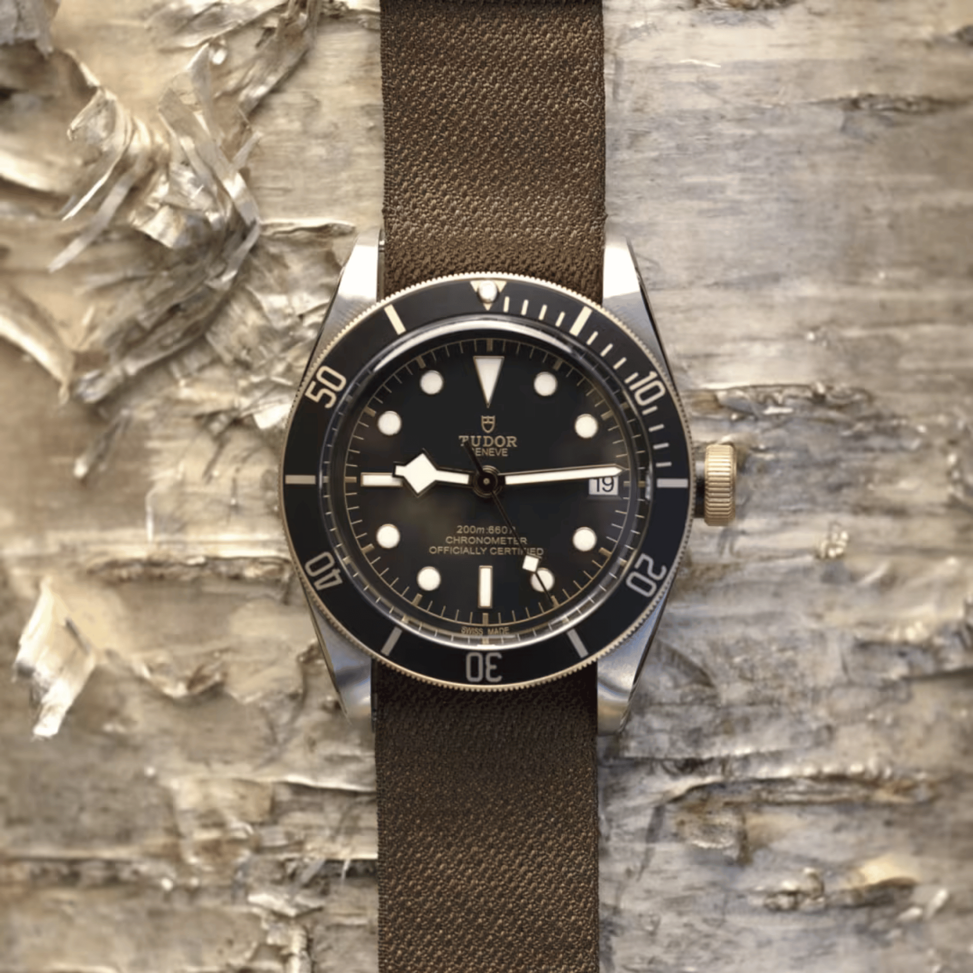 Black Bay Yellow Gold & Steel Black Dial 41mm Product Image 1