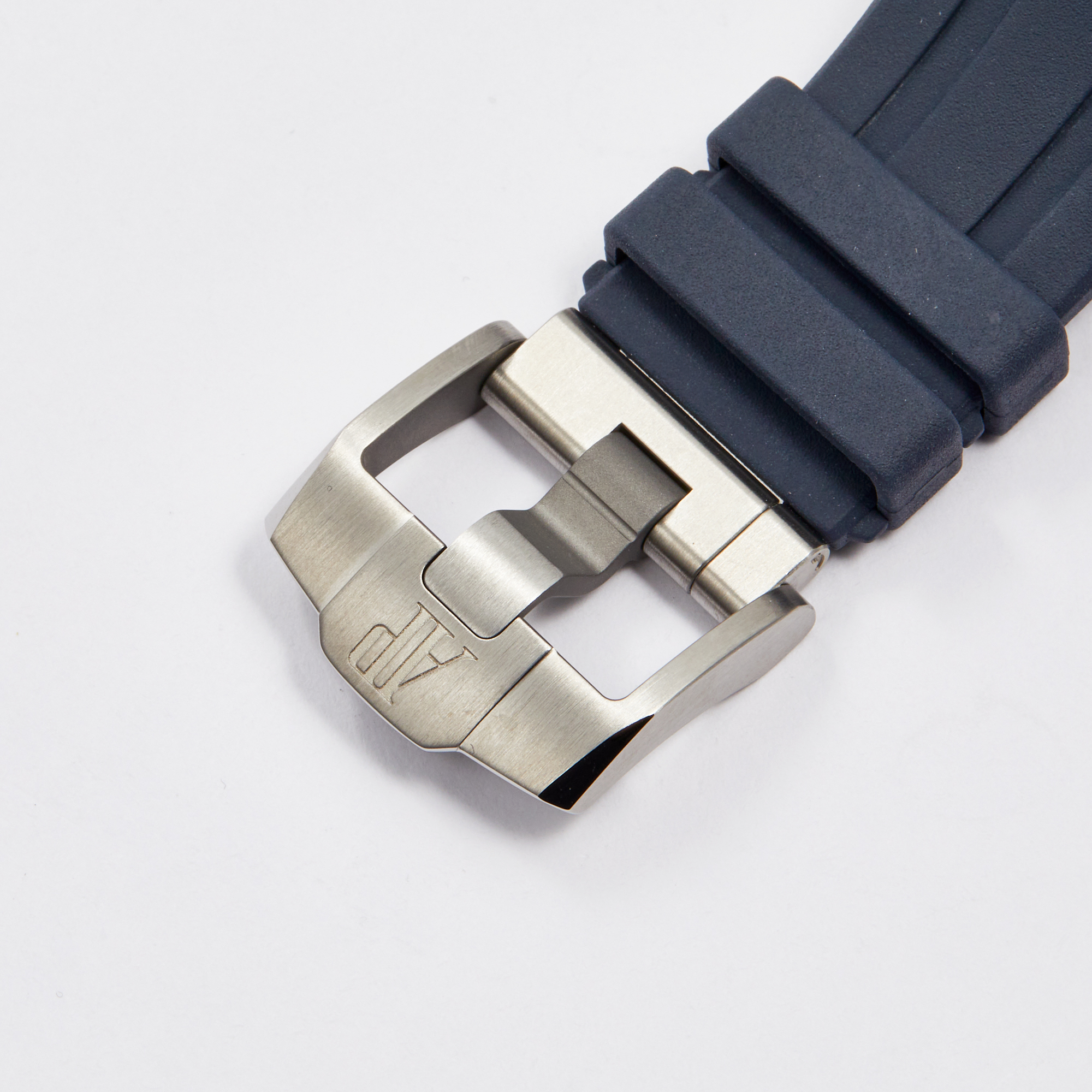 Royal Oak Offshore Titanium Blue Dial 43mm Product Image 7