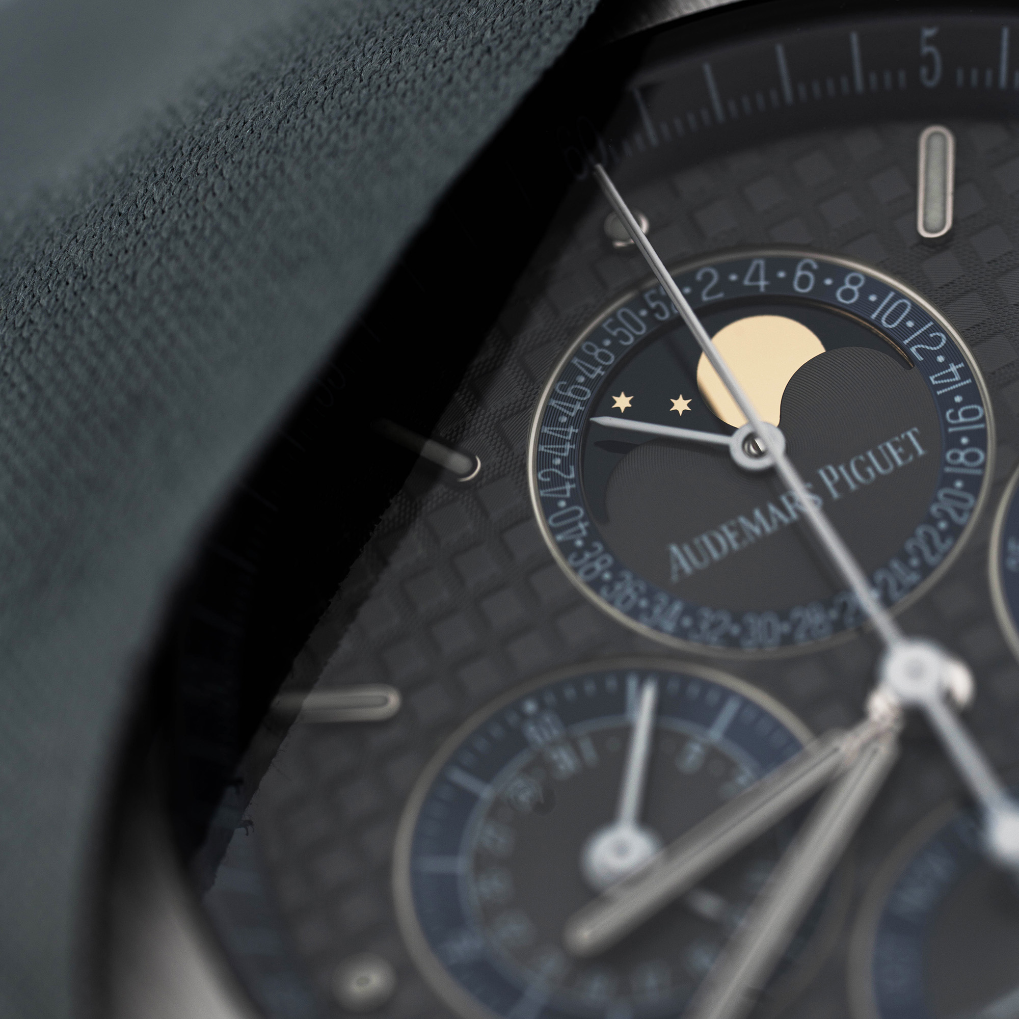 Royal Oak Grande Complication White Gold Blue Dial 44mm Product Image 15