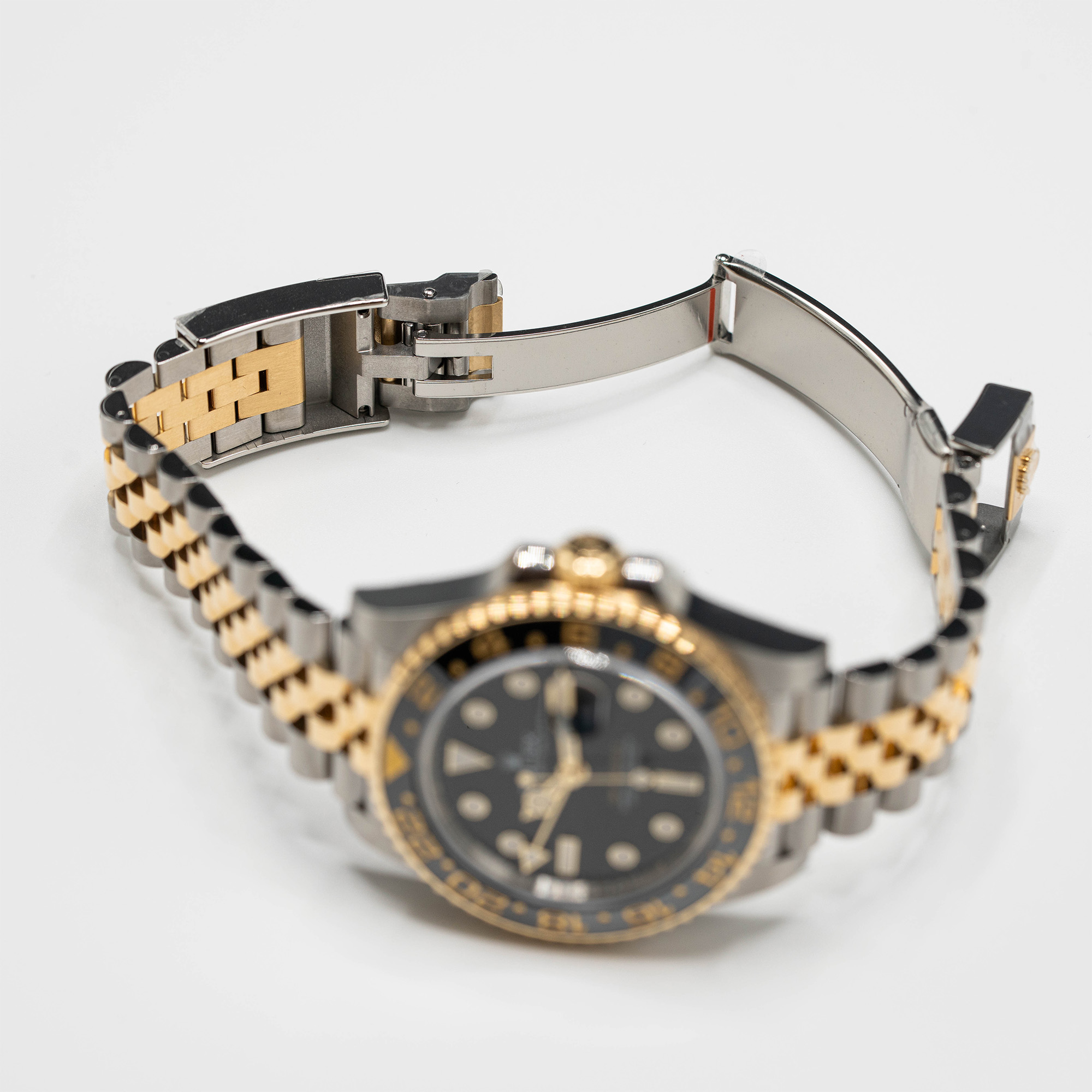 GMT-Master II Yellow Gold & Steel Jubilee Black Dial 40mm Product Image 7