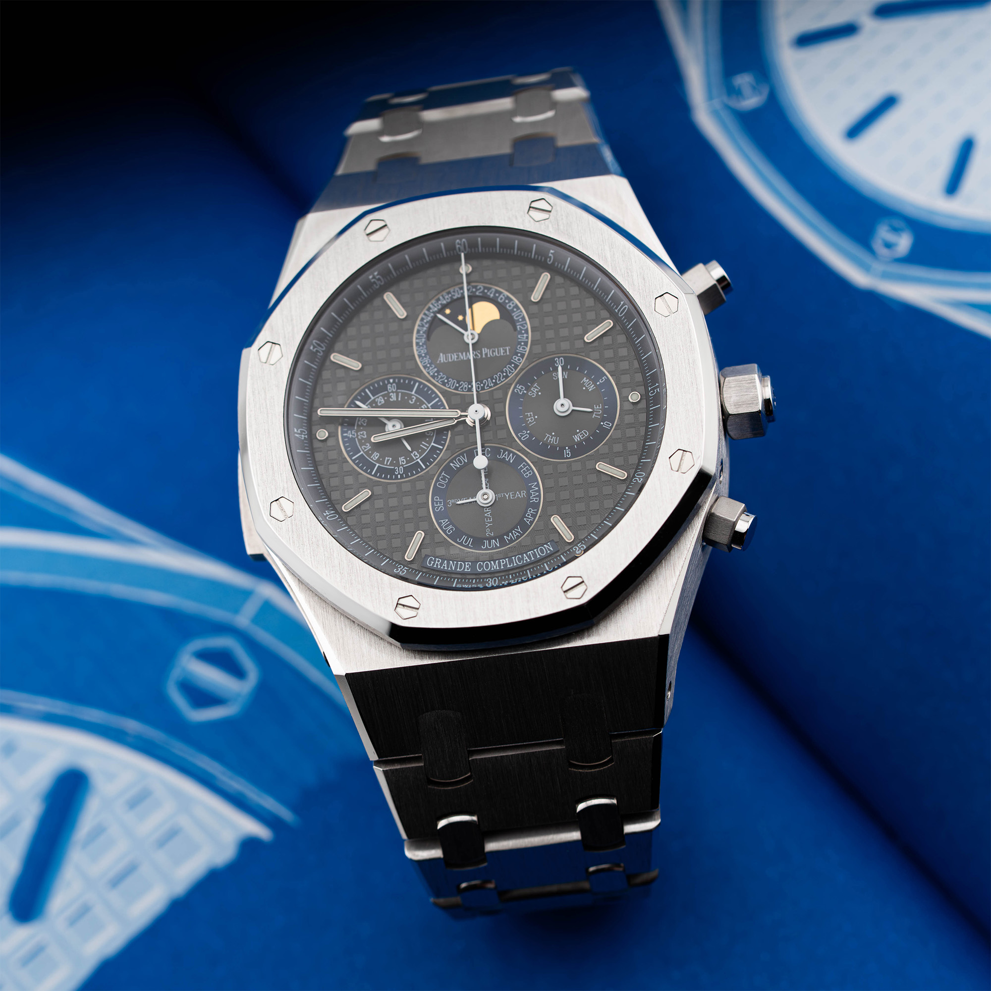 Royal Oak Grande Complication White Gold Blue Dial 44mm Product Image 19