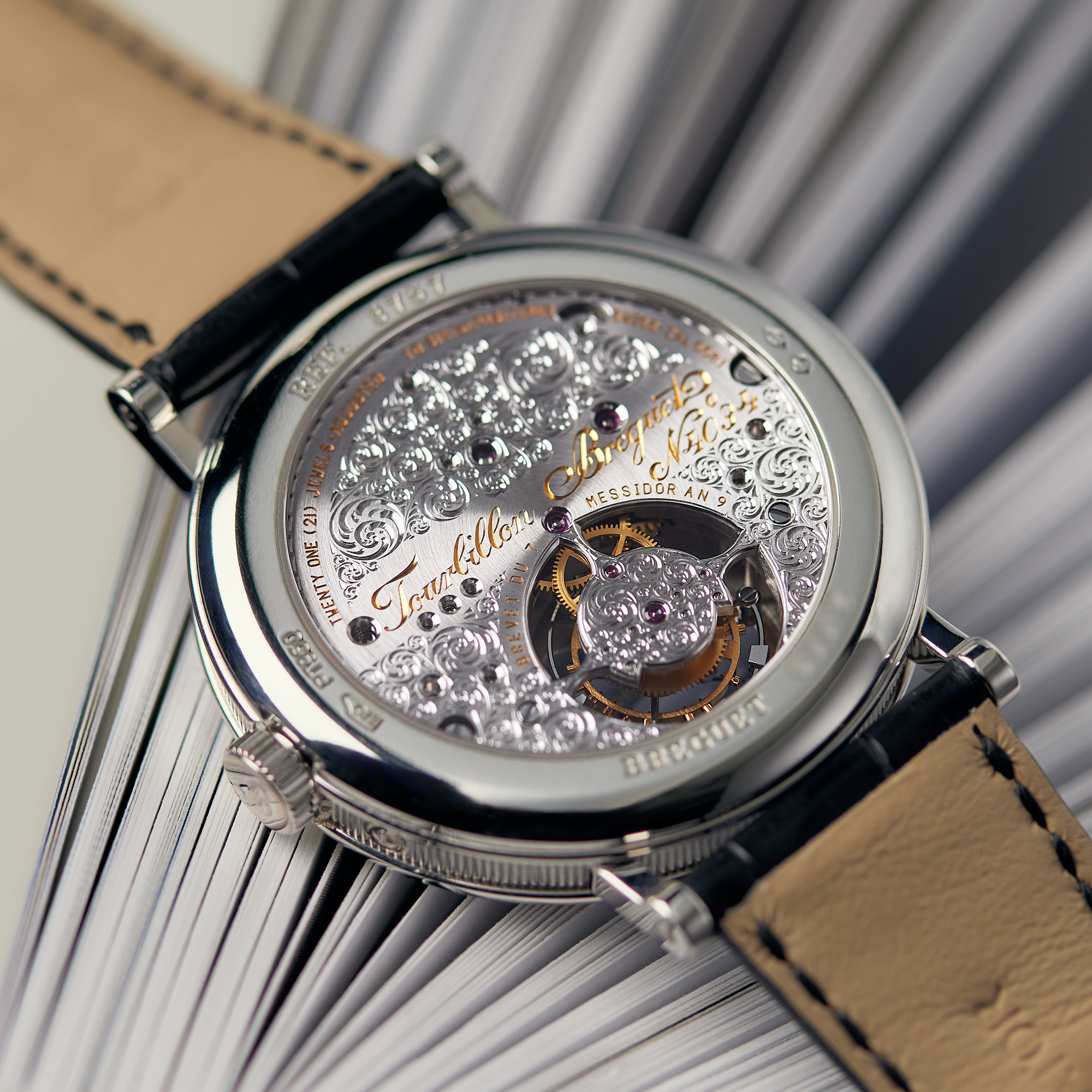 Classique Tourbillon Perpetual Calendar Platinum Silver Dial 39mm Product Image 13