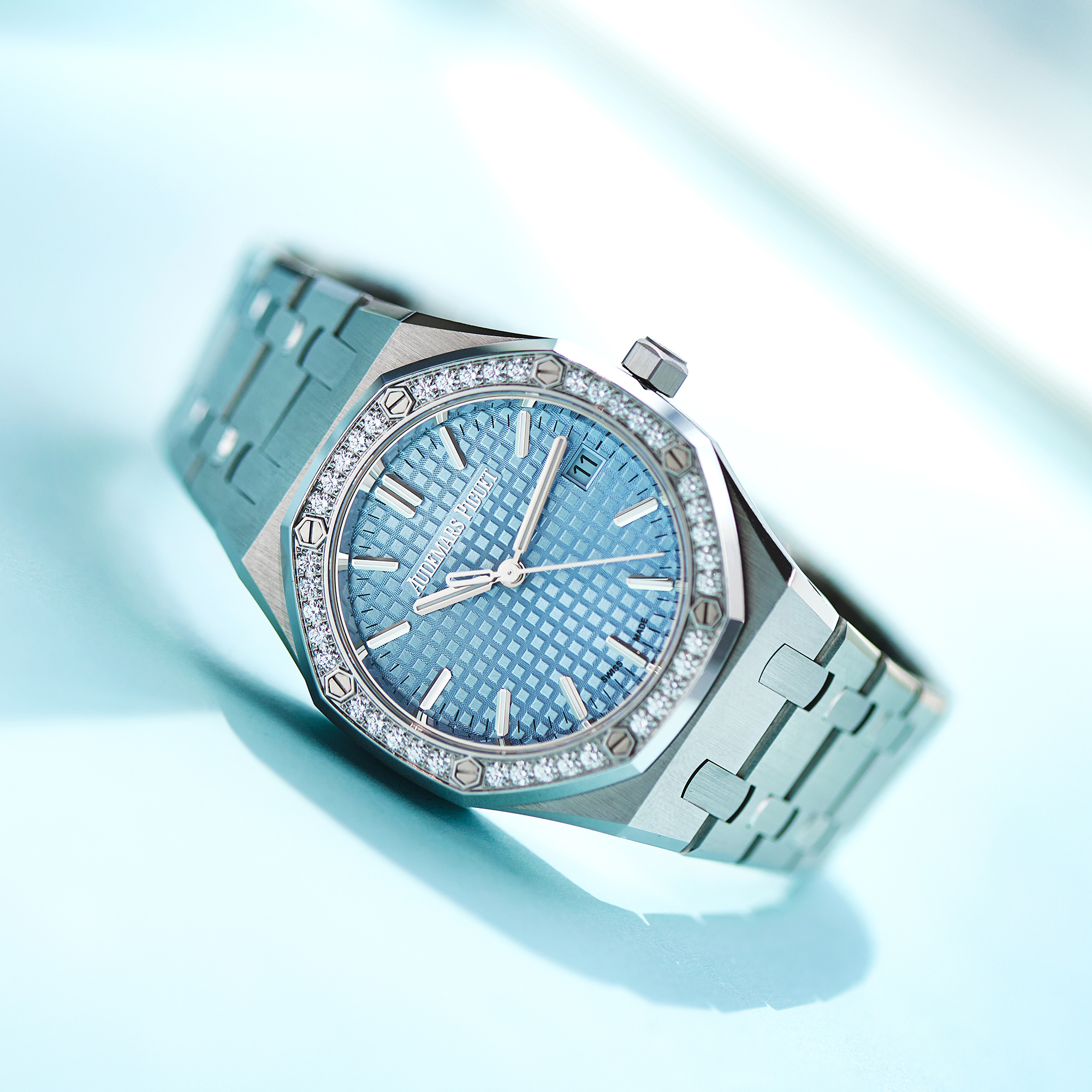 マリアルドマン August Titan Blue Audemars Piguet Royal Oak Steel Diamond Blue Dial 34mm