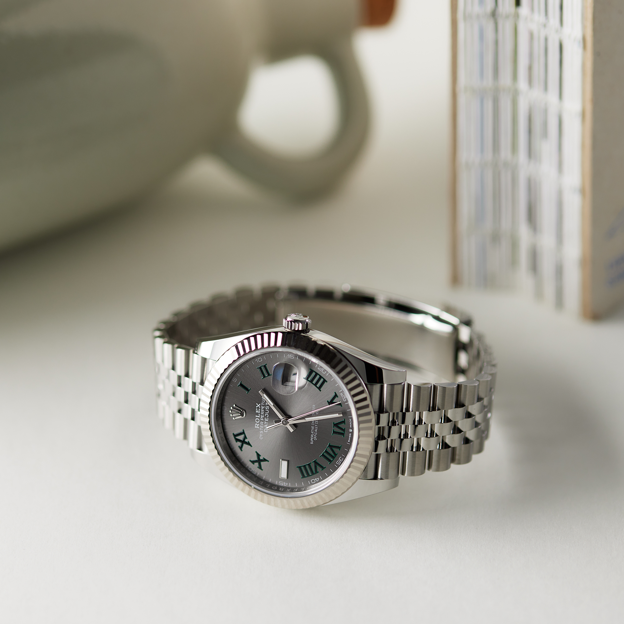 Datejust "Wimbledon" Steel Jubilee Grey Dial 41mm Product Image