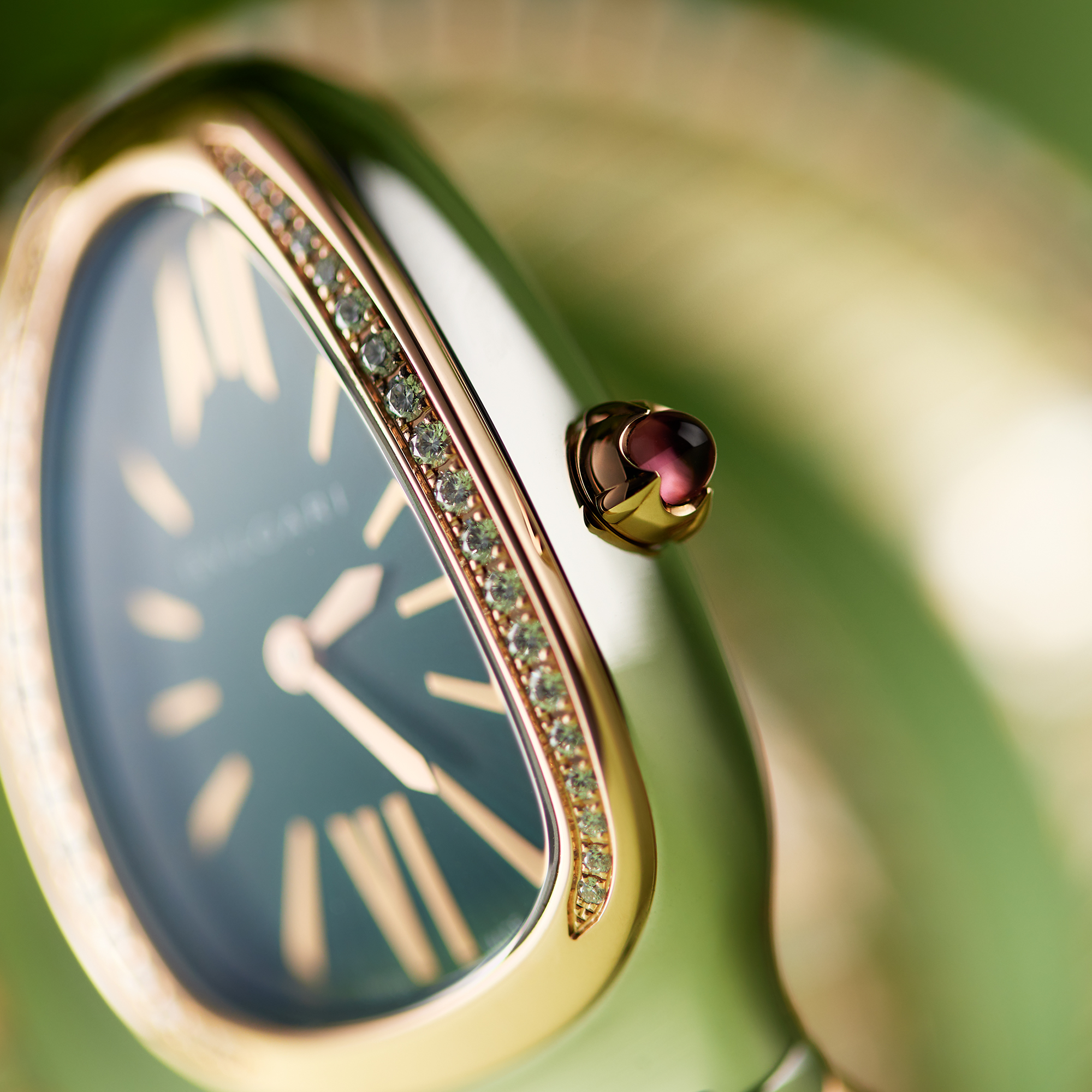 Serpenti Tubogas Rose Gold & Steel Diamond Green Dial 35mm Product Image