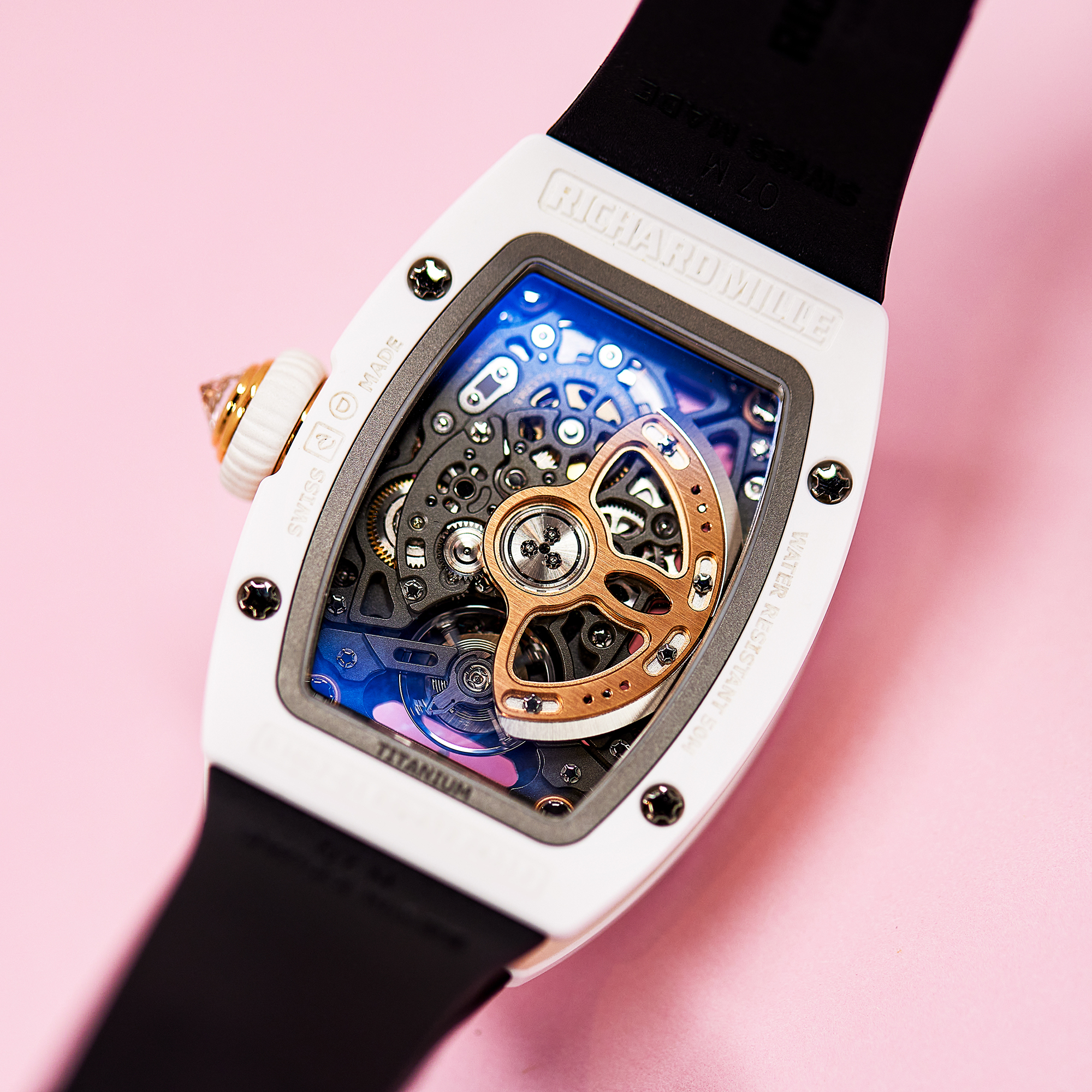 RM07-01 ATZ White Ceramic One Row Onyx Product Image