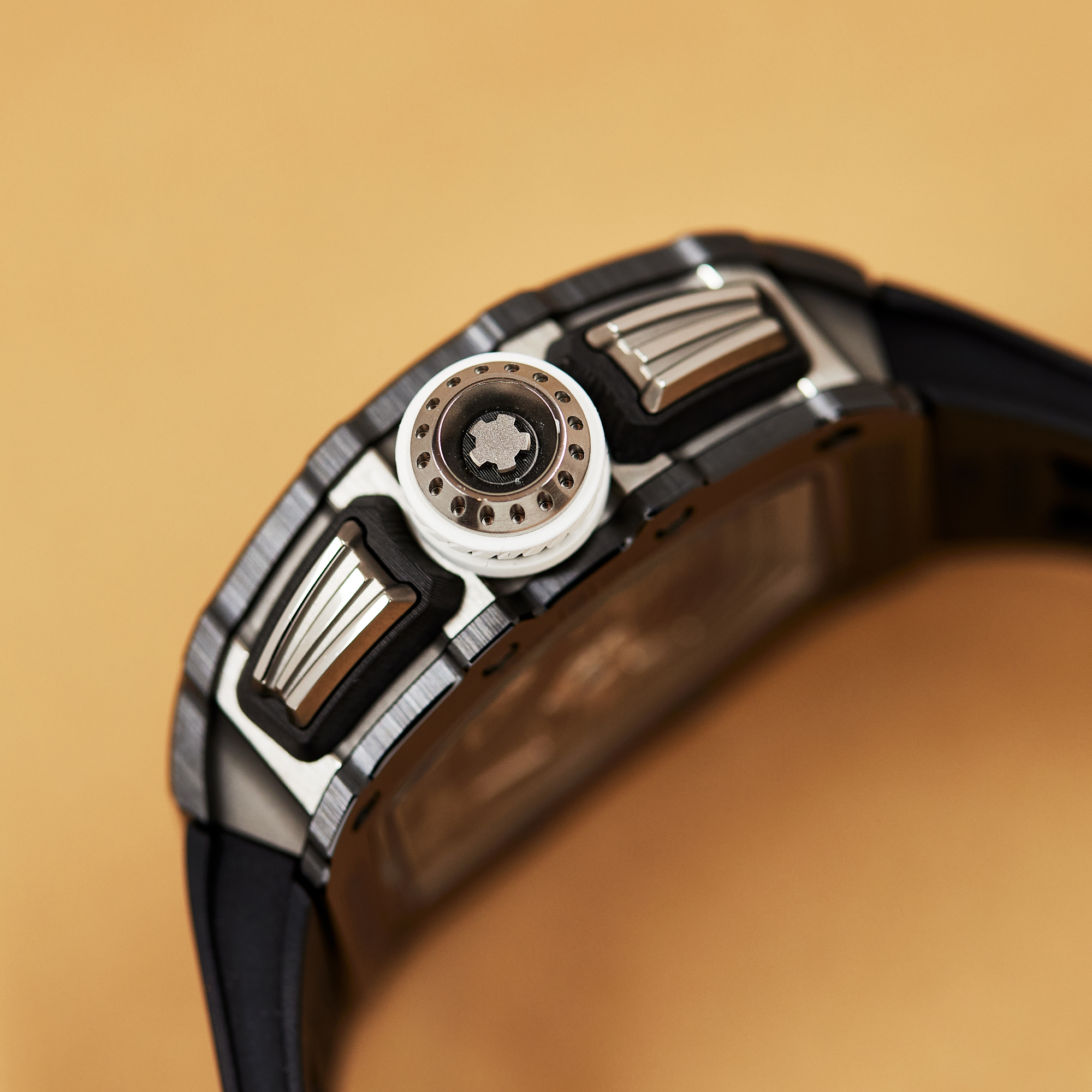 RM11-03 Last Black Product Image 9