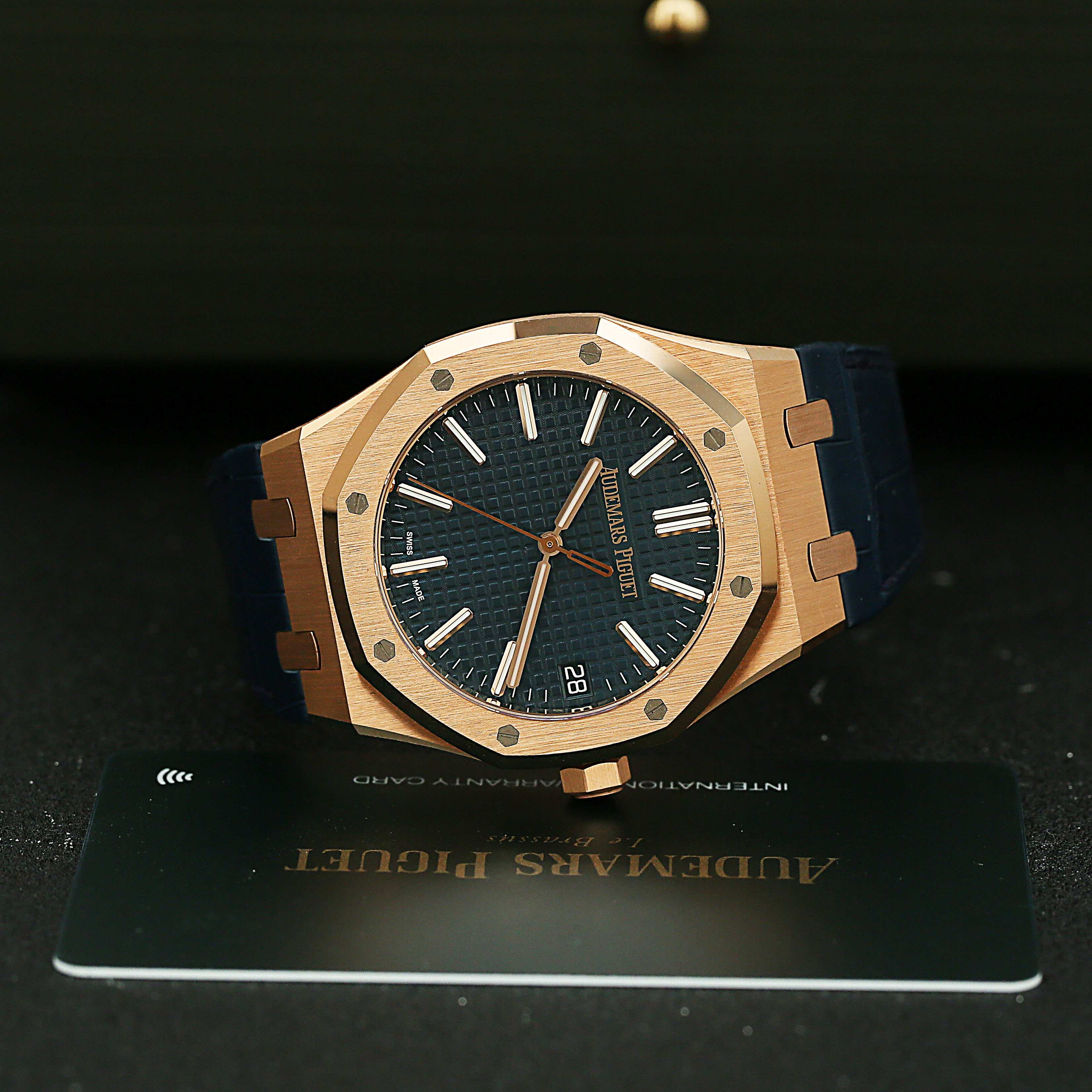 Royal Oak Selfwinding Rose Gold Blue Dial 41mm Product Image 3