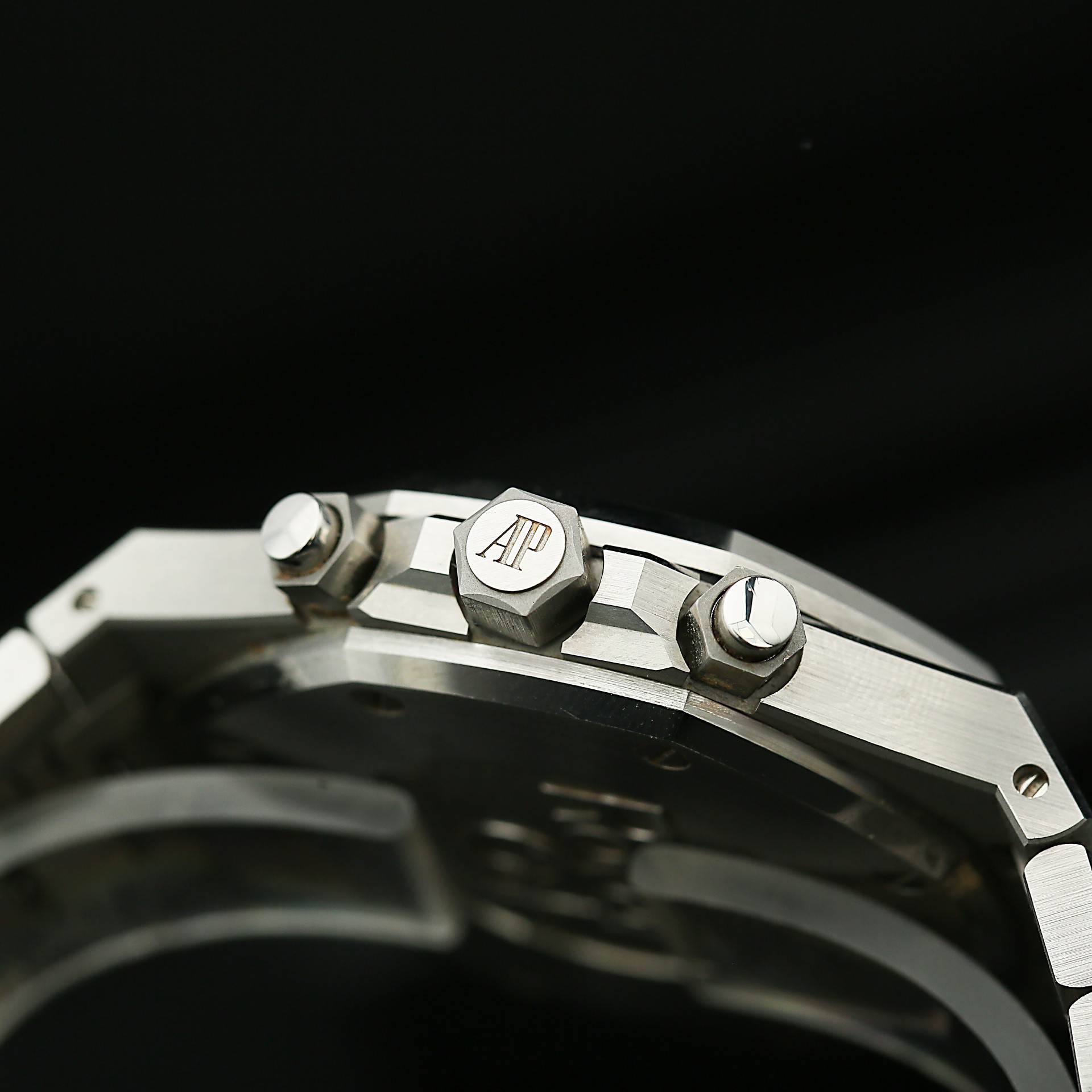 Royal Oak Selfwinding Chronograph Steel Black Dial 41mm Product Image 5