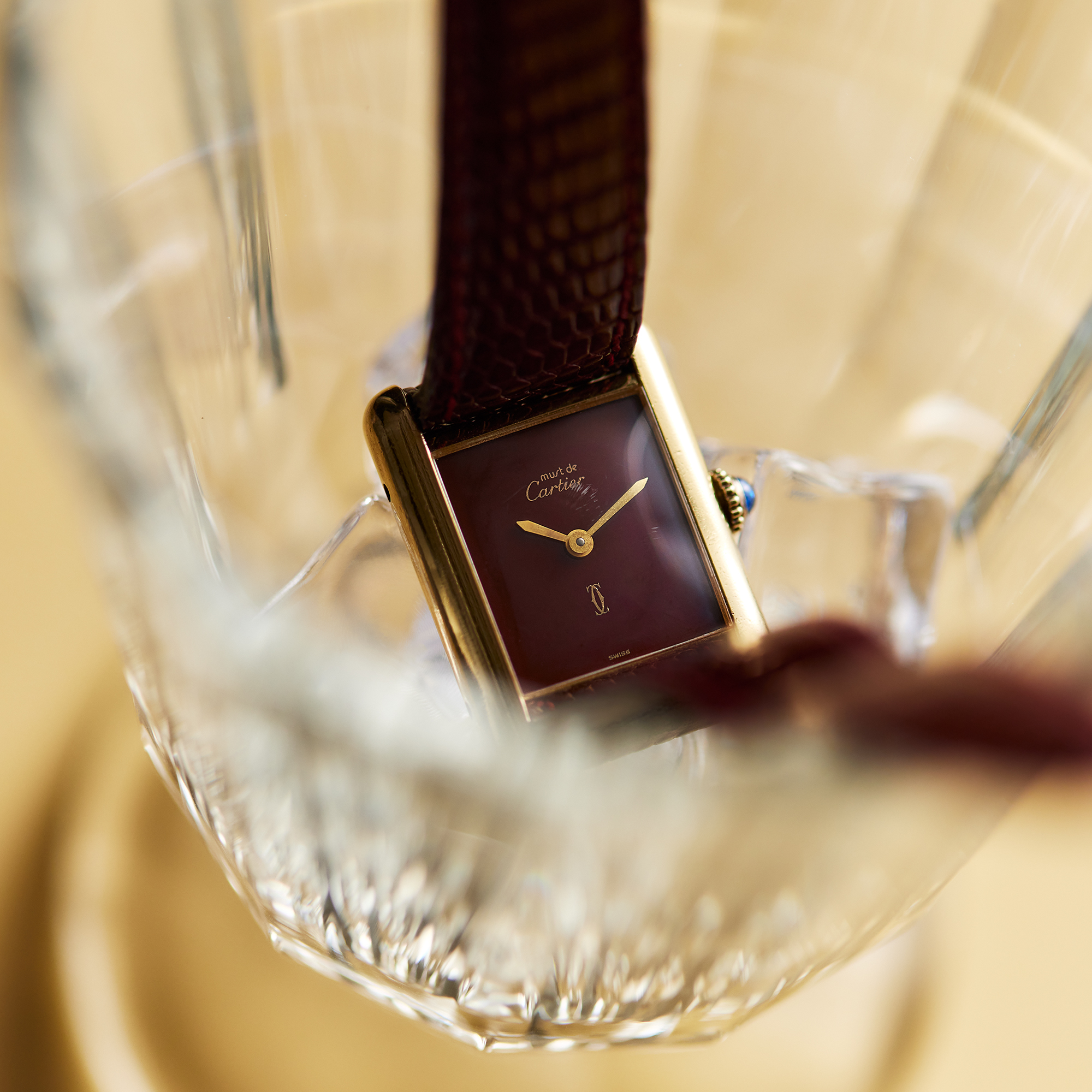 Vintage Tank Must Vermeil Gold Plated Silver Burgundy Dial 21mm Product Image 9