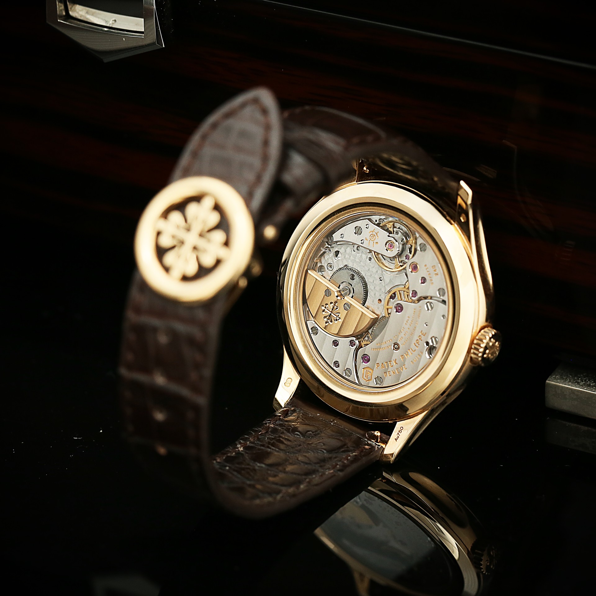 Perpetual Calendar Yellow Gold White Dial 39mm Product Image 5