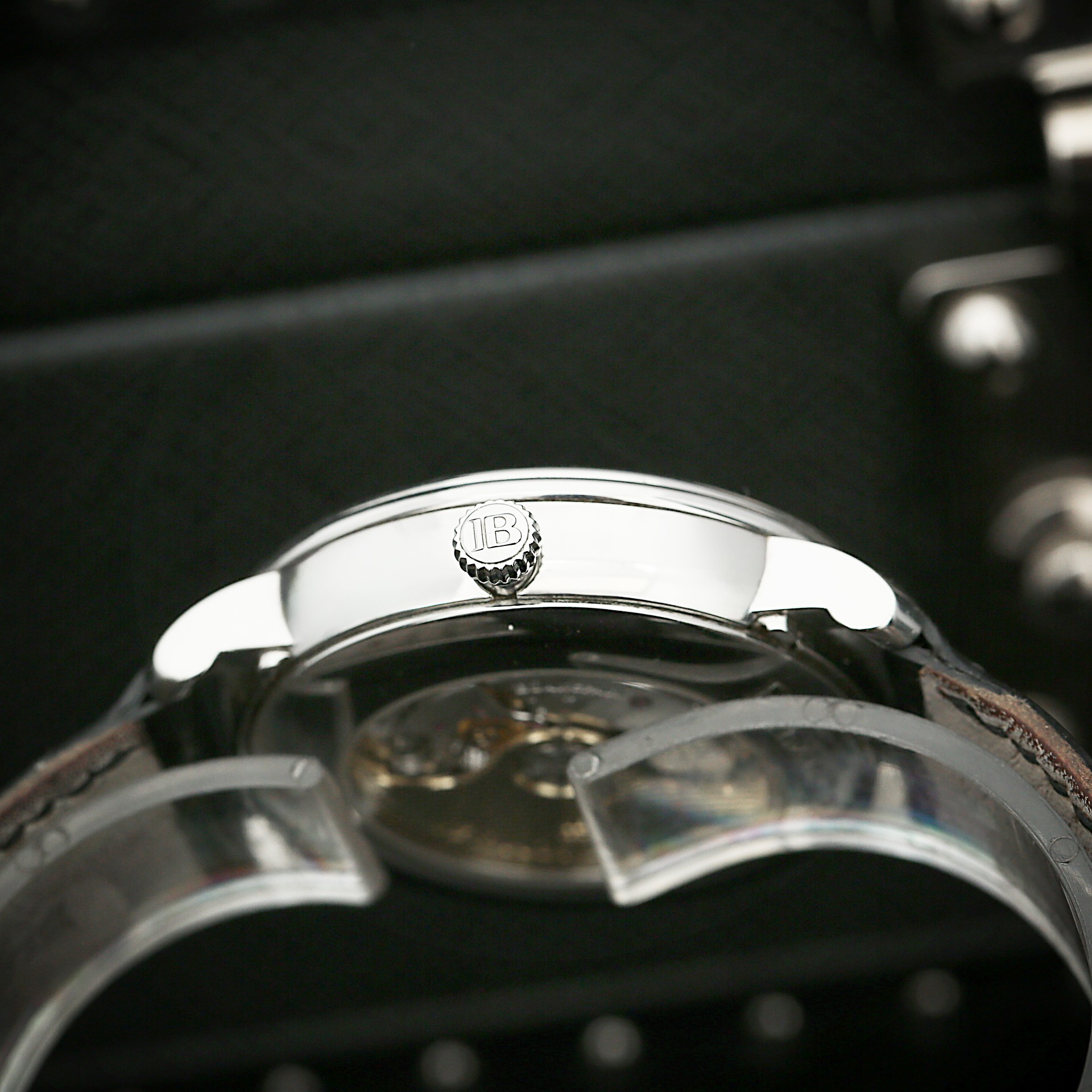 Villeret Quantième Complet Steel White Dial 40mm Product Image 5