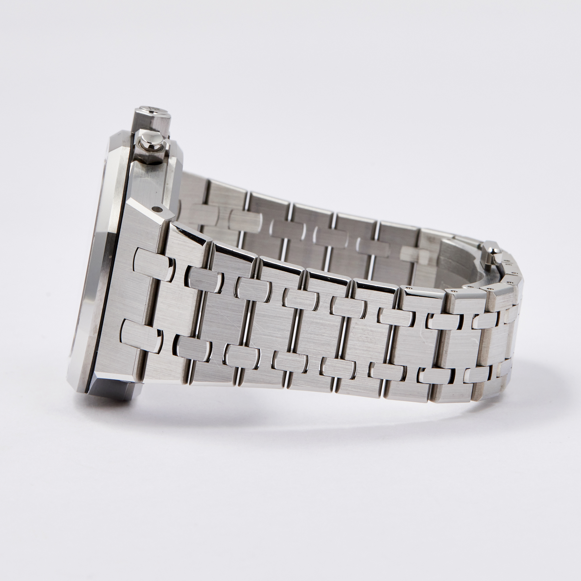 Royal Oak Selfwinding Chronograph Steel Grey Dial 38mm Product Image 10