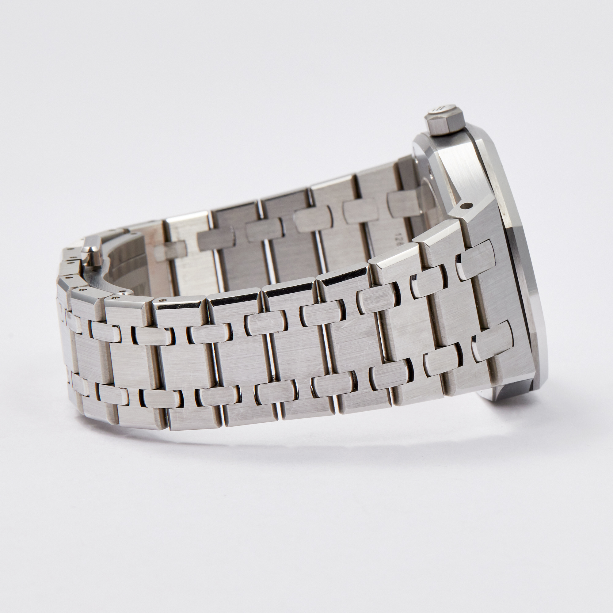 Royal Oak Steel Silver Dial 34mm Product Image 11
