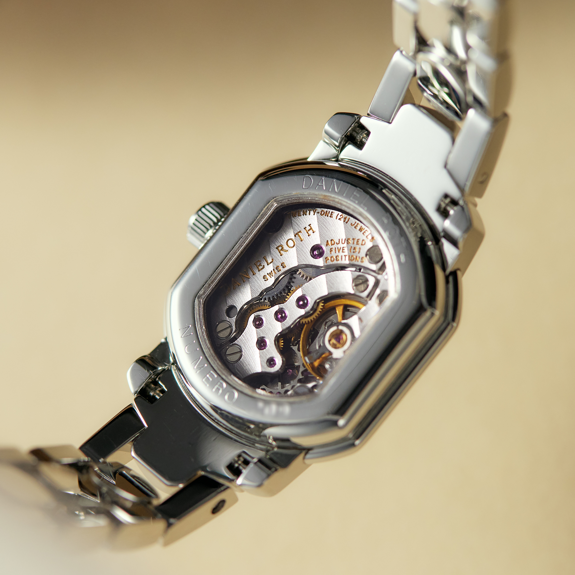 Vintage Numero Steel Silver White Dial 21mm Product Image