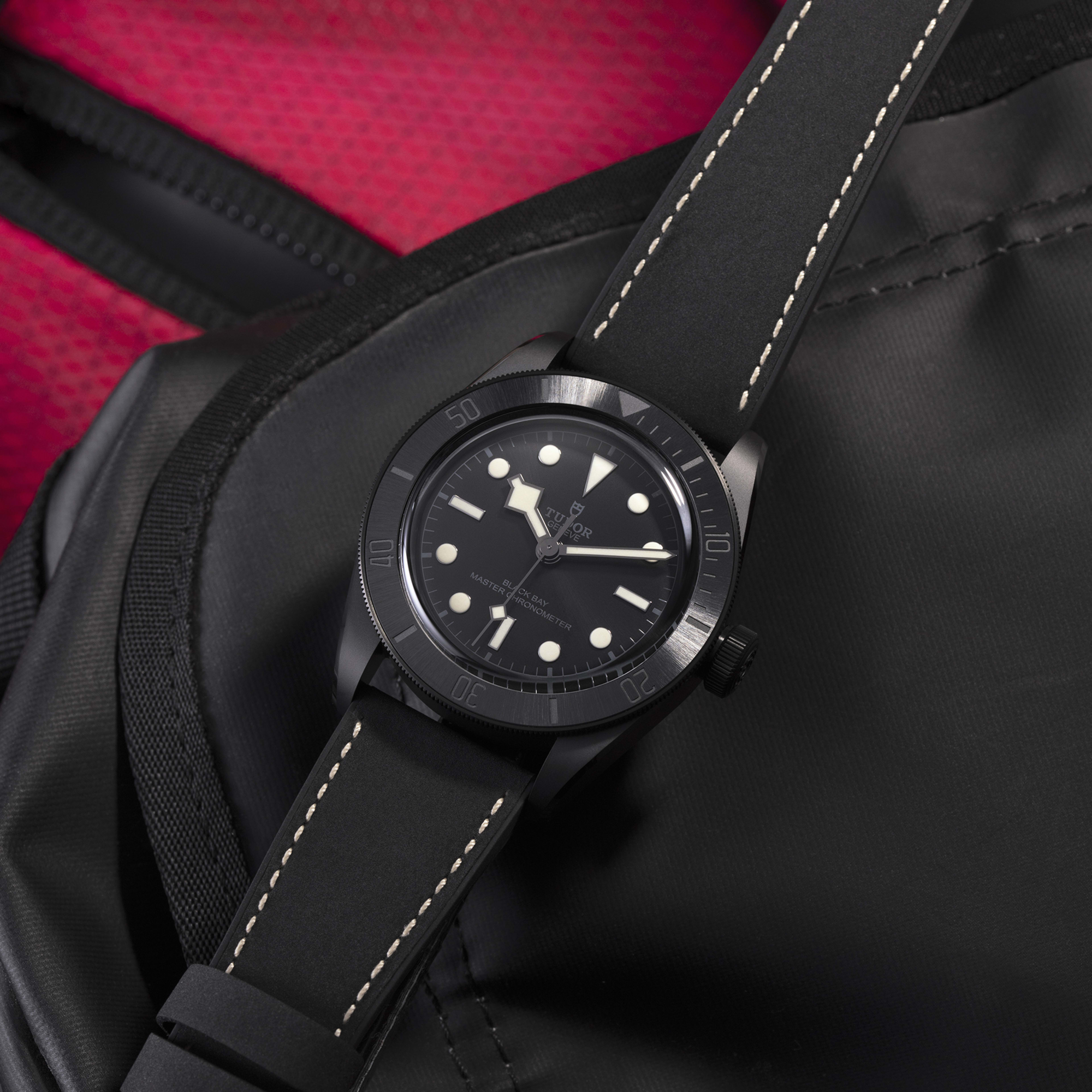 Black Bay Ceramic Black Dial 41mm Product Image 2