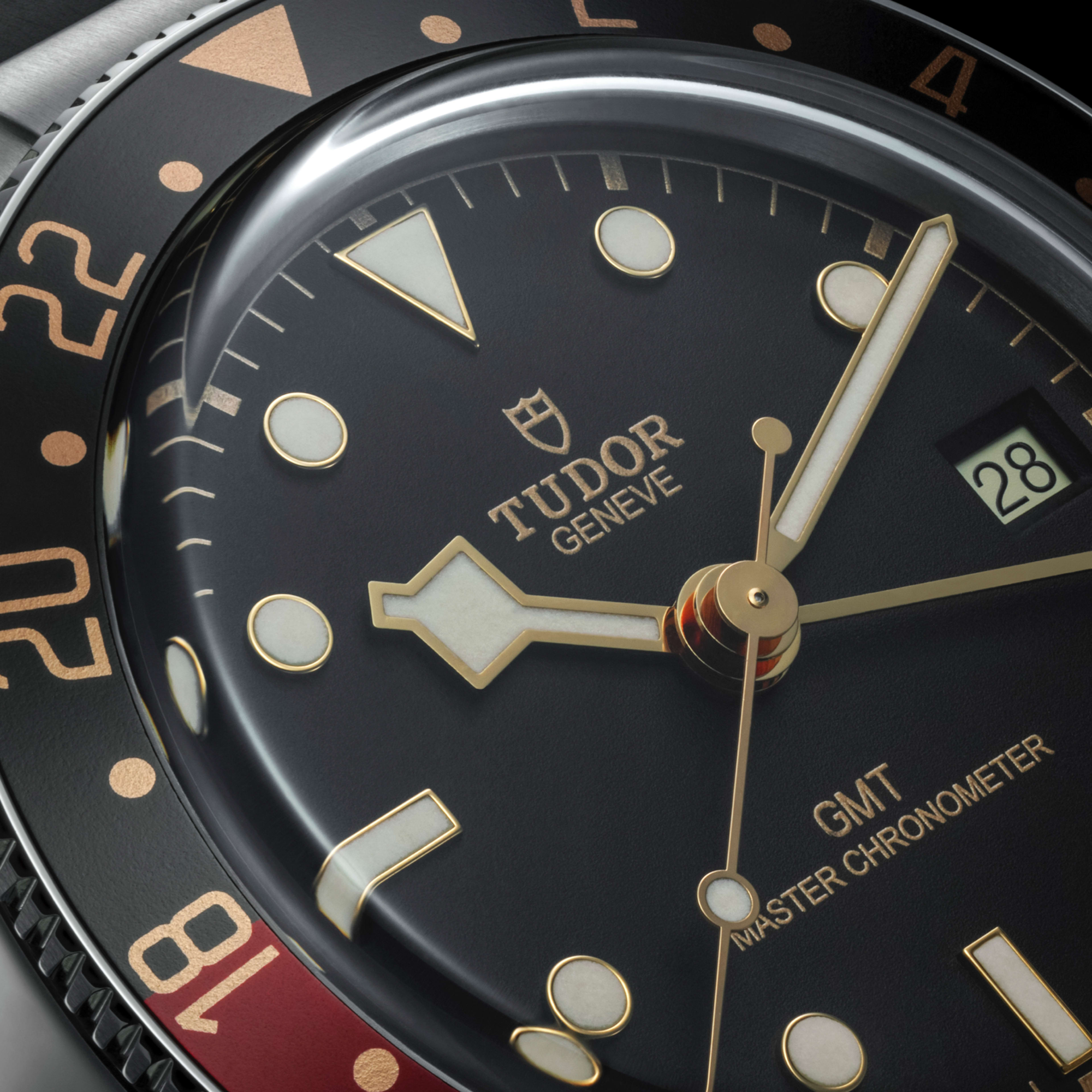 Black Bay 58 GMT "Coke" Steel Rubber Black Dial 39mm Product Image 2