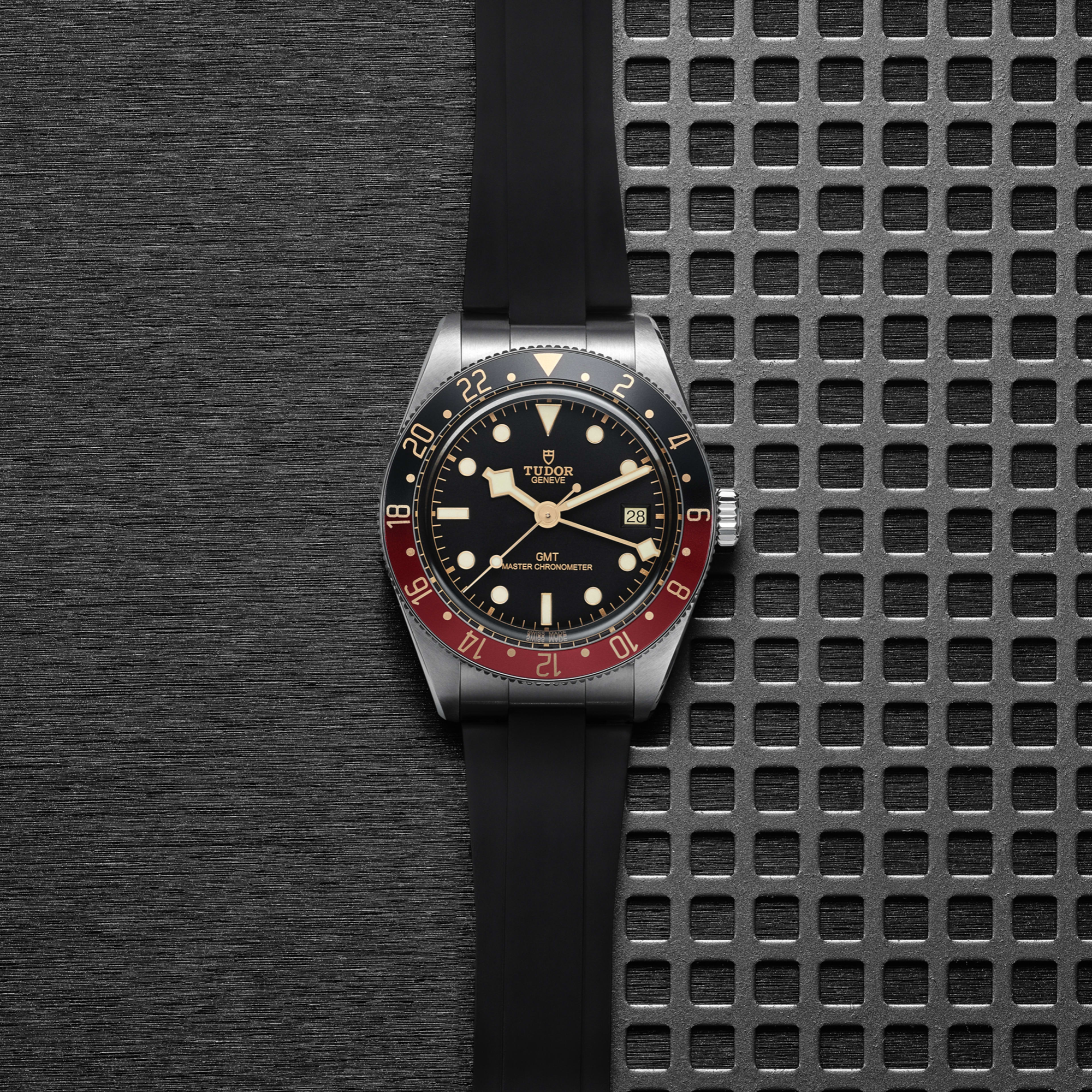 Black Bay 58 GMT "Coke" Steel Rubber Black Dial 39mm Product Image 1