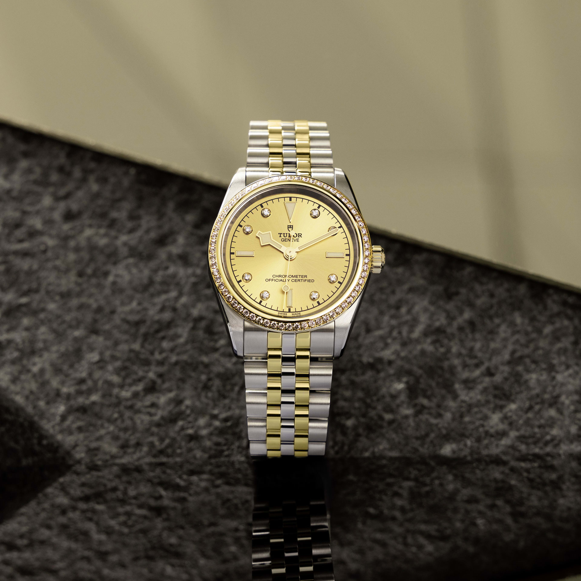 Black Bay Yellow Gold & Steel Diamond Champagne Dial 36mm Product Image 1