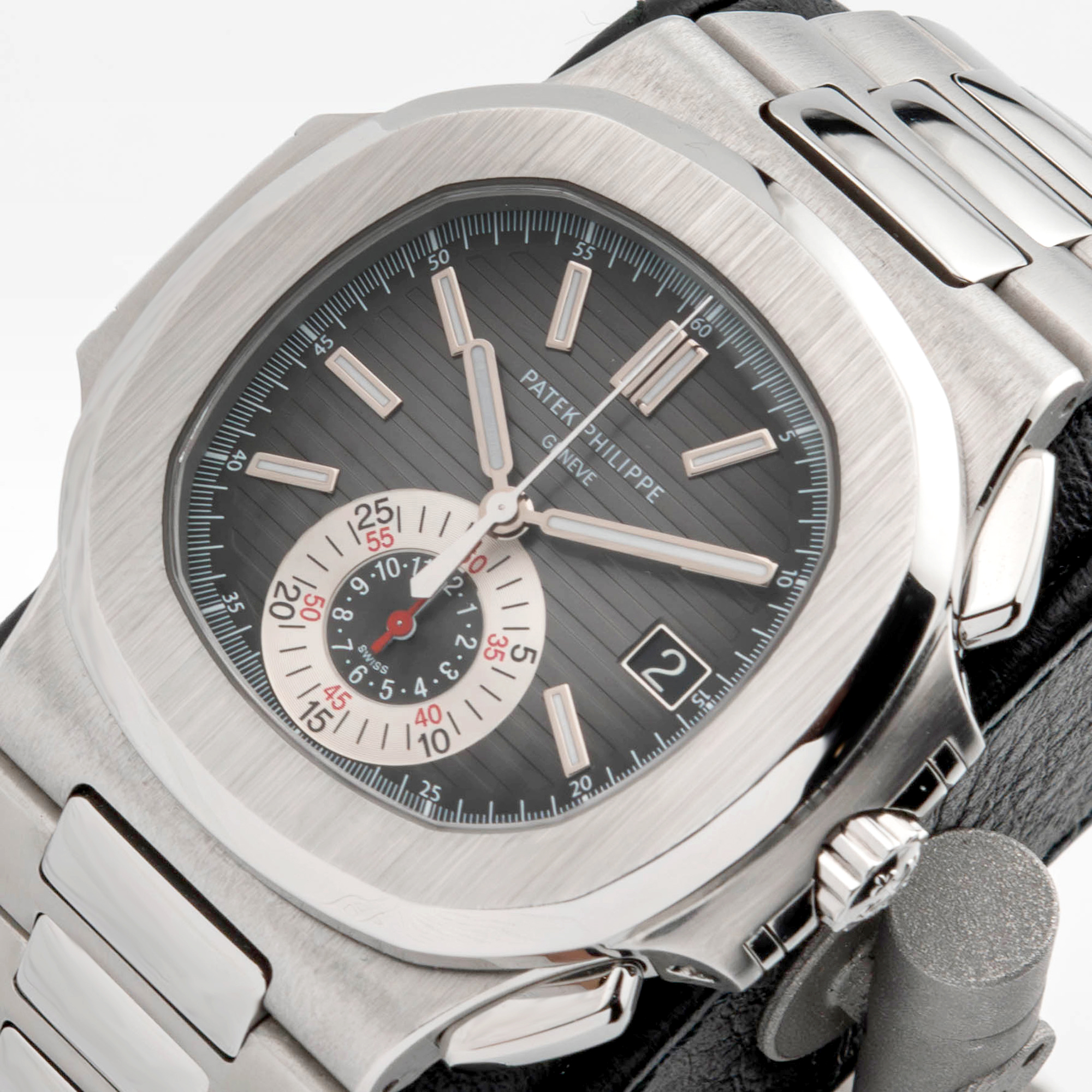 Nautilus Chronograph Steel Black Dial 40mm Product Image 1