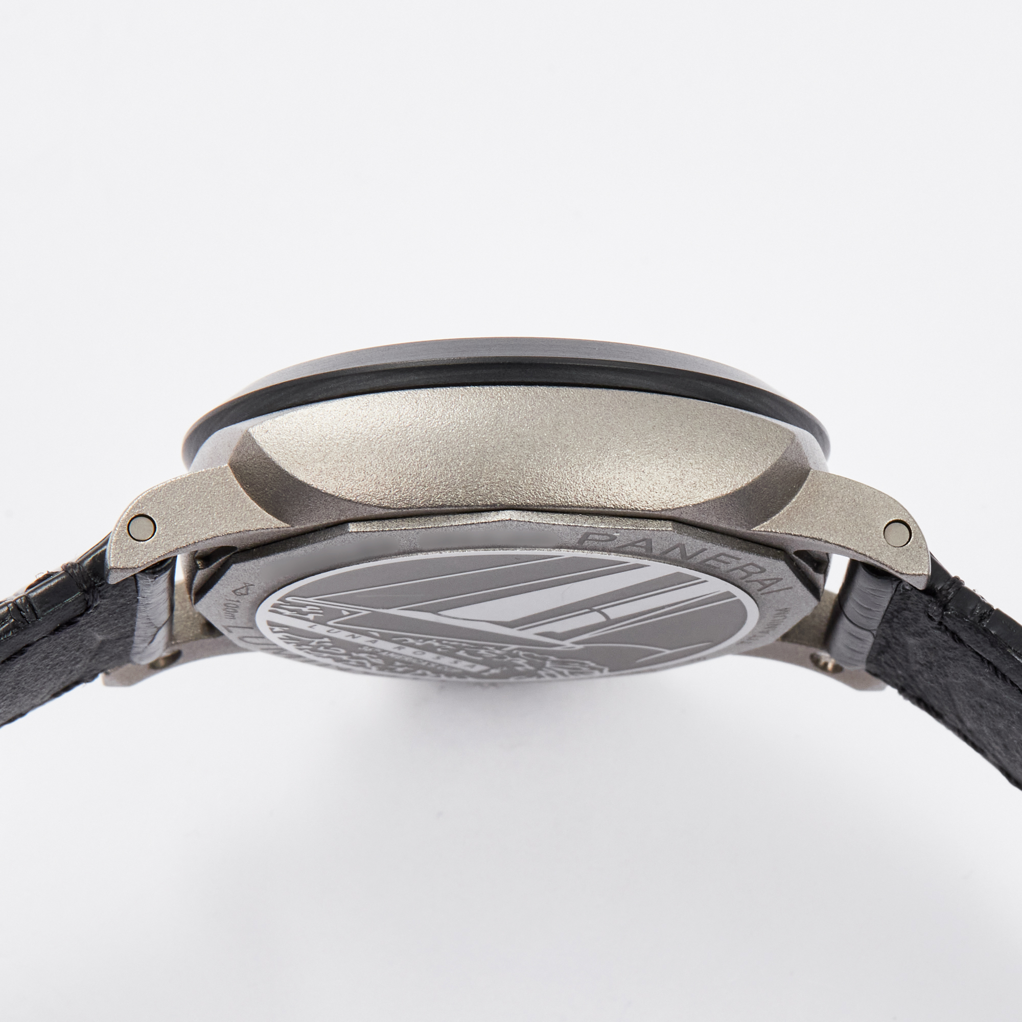 Luminor 1950 Luna Rossa GMT Titanium Carbotech Black Dial 42mm Product Image 5