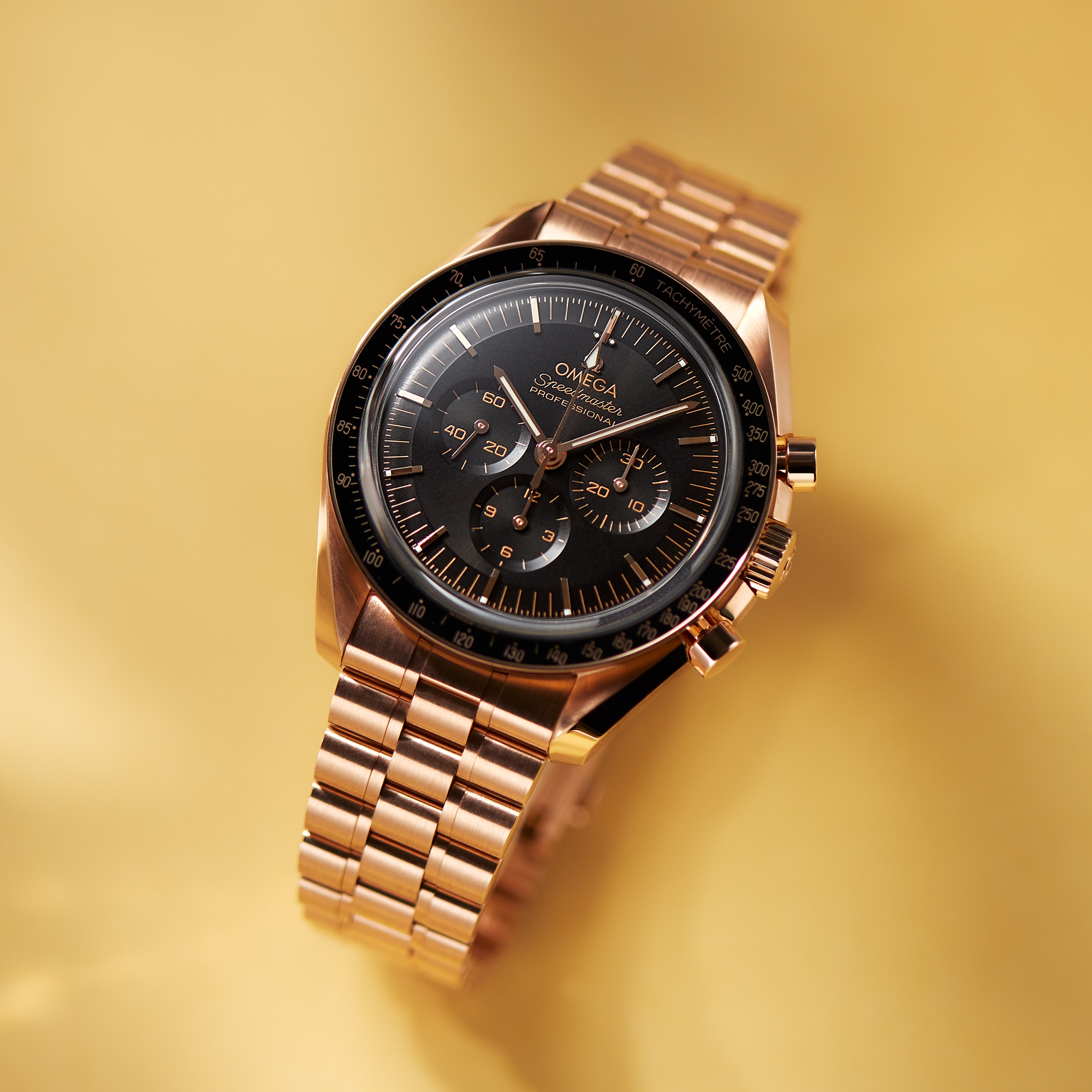 Speedmaster Professional Moonwatch Rose Gold Black Dial 42mm Product Image