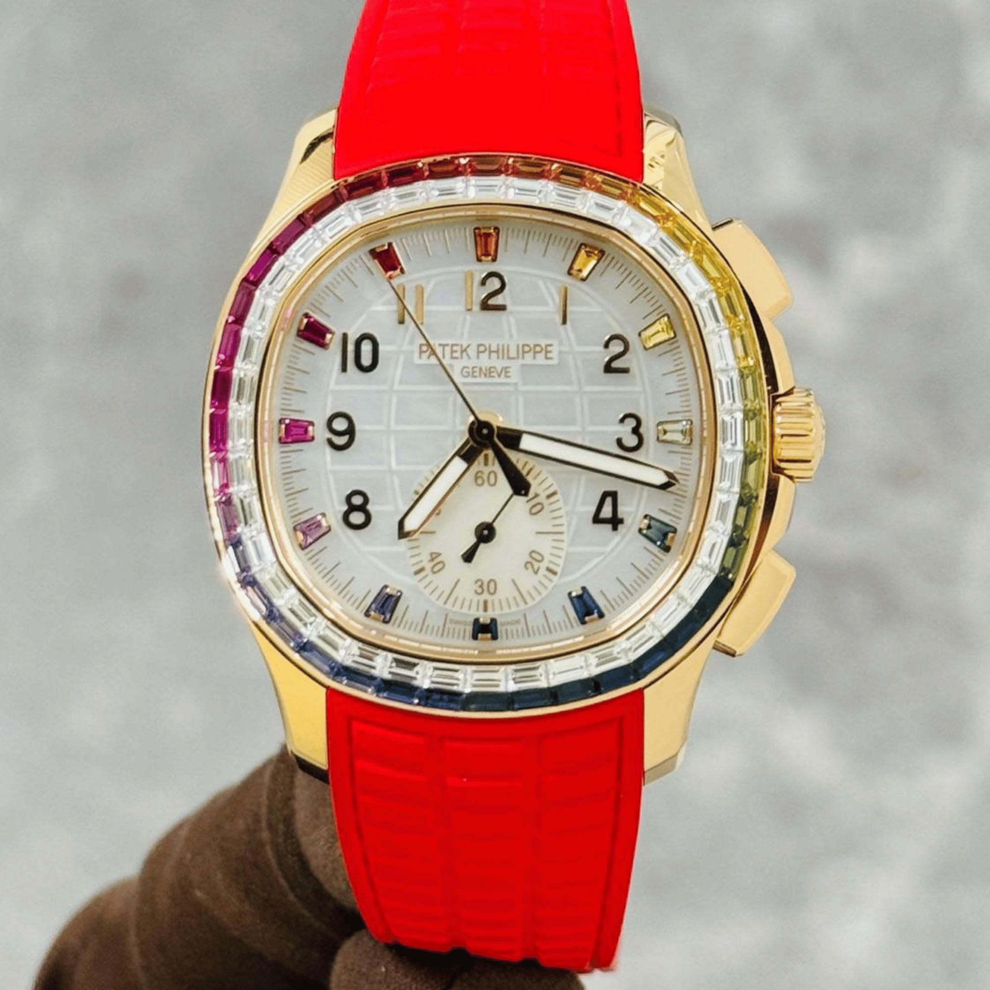 Aquanaut Luce "Rainbow" Chronograph Rose Gold Diamond White Dial 39mm Product Image 3