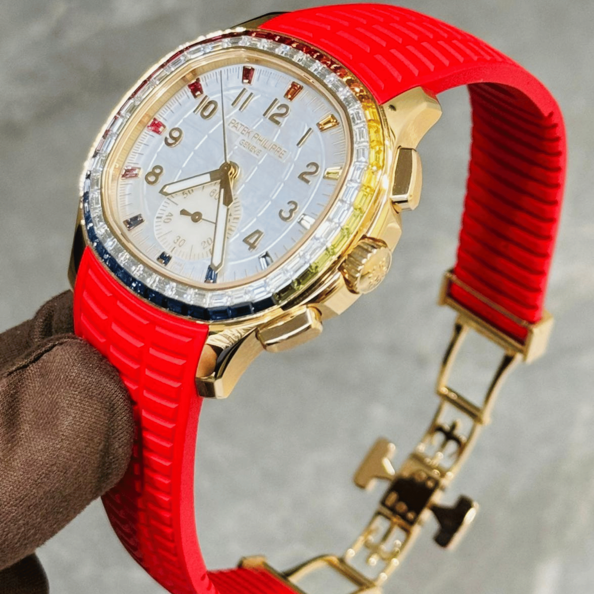 Aquanaut Luce "Rainbow" Chronograph Rose Gold Diamond White Dial 39mm Product Image 4