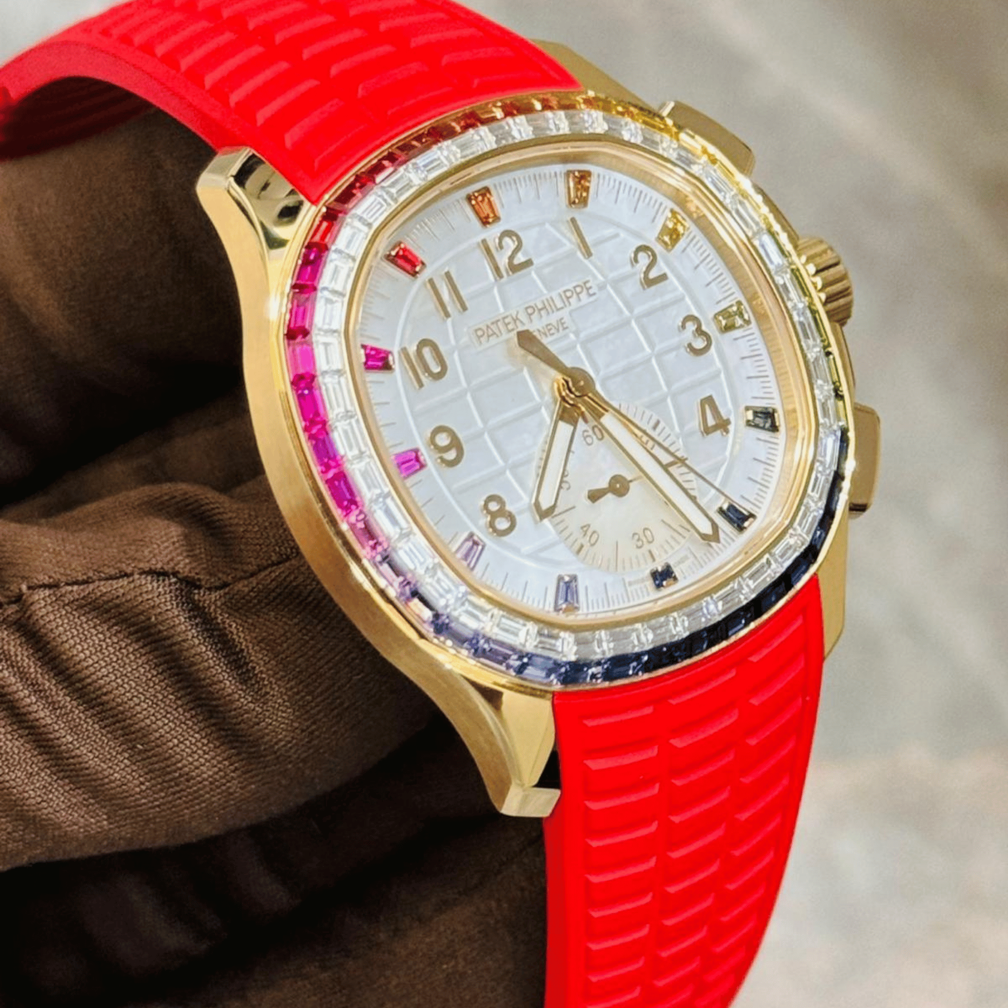 Aquanaut Luce "Rainbow" Chronograph Rose Gold Diamond White Dial 39mm Product Image 5