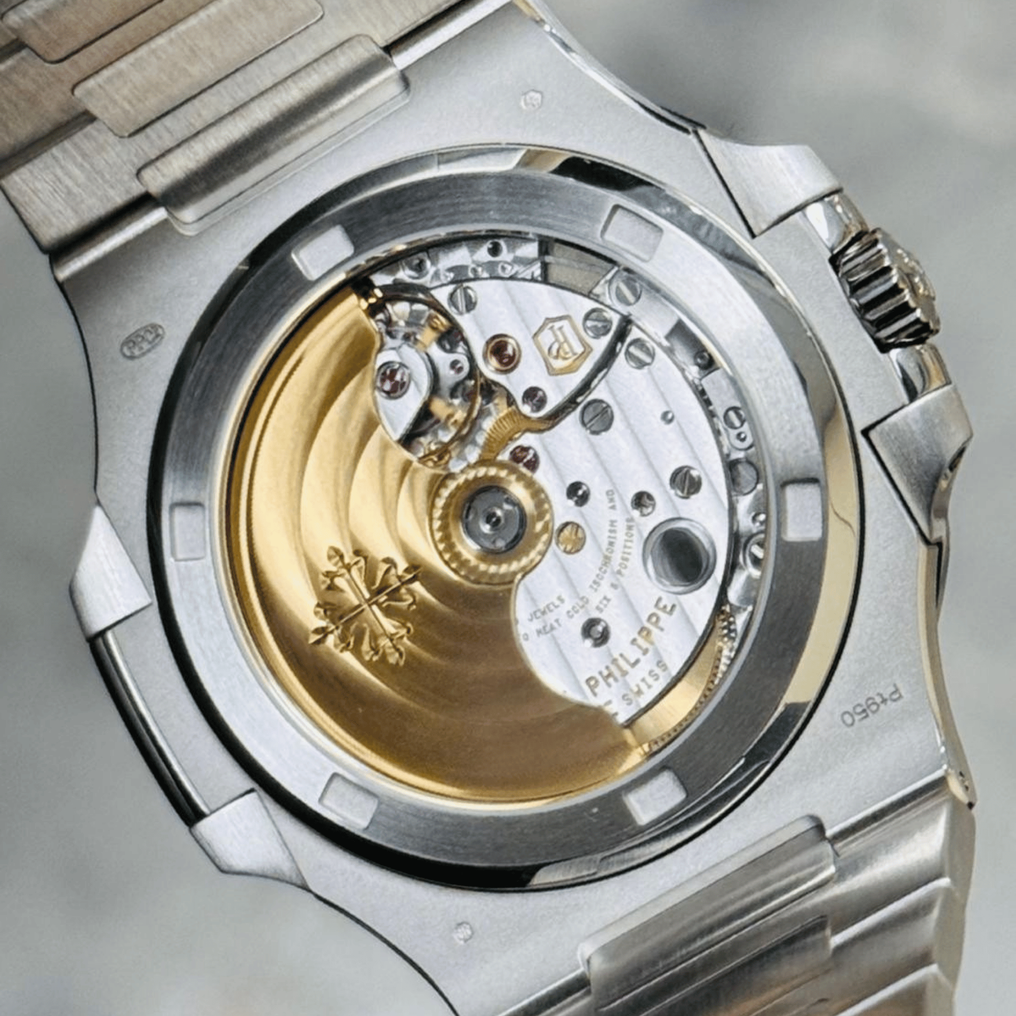 Nautilus Platinum Sapphire Black Dial 40mm Product Image 4