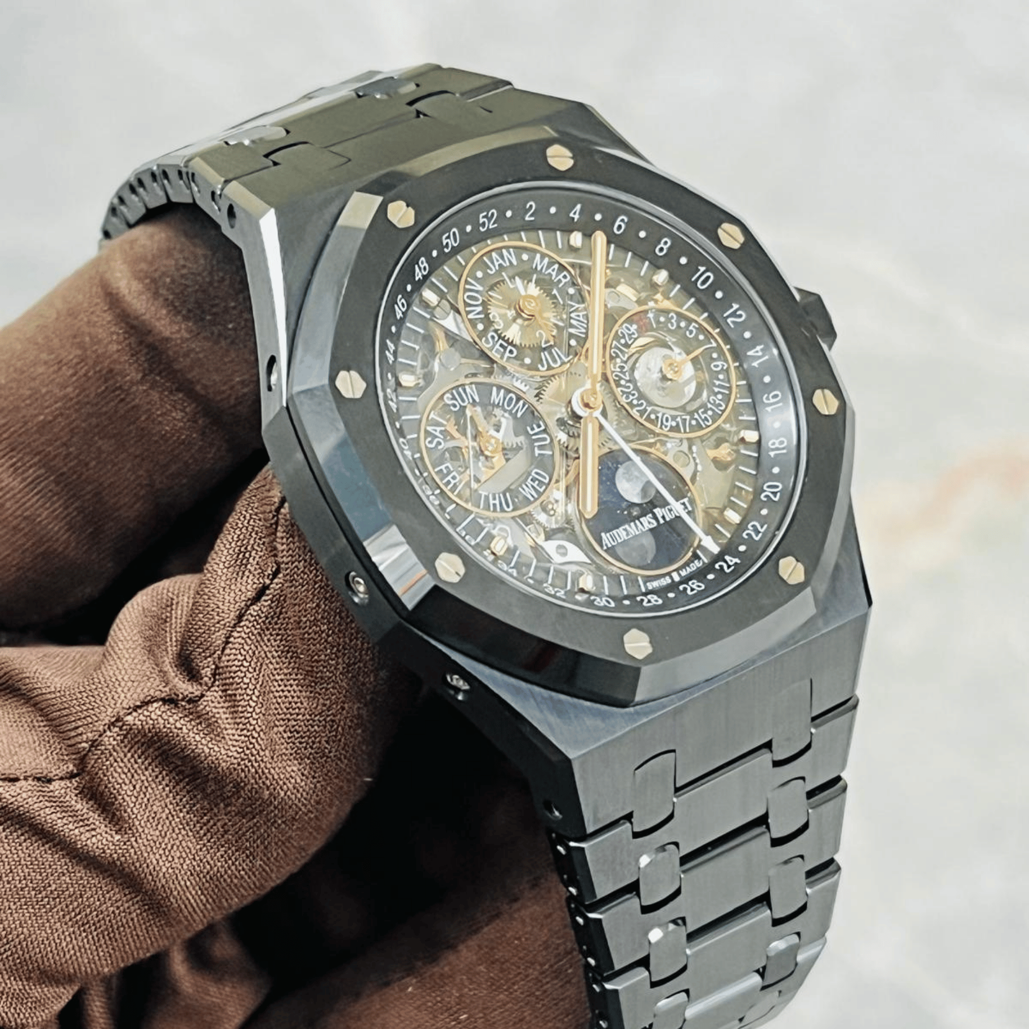 Royal Oak Perpetual Calendar Openworked Ceramic 41mm Product Image 2
